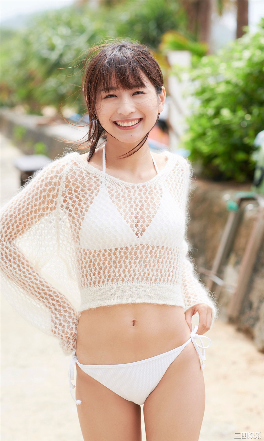 龙梦柔写真集《『中国のシンデレラ』、衝撃の初登場！》高清全本