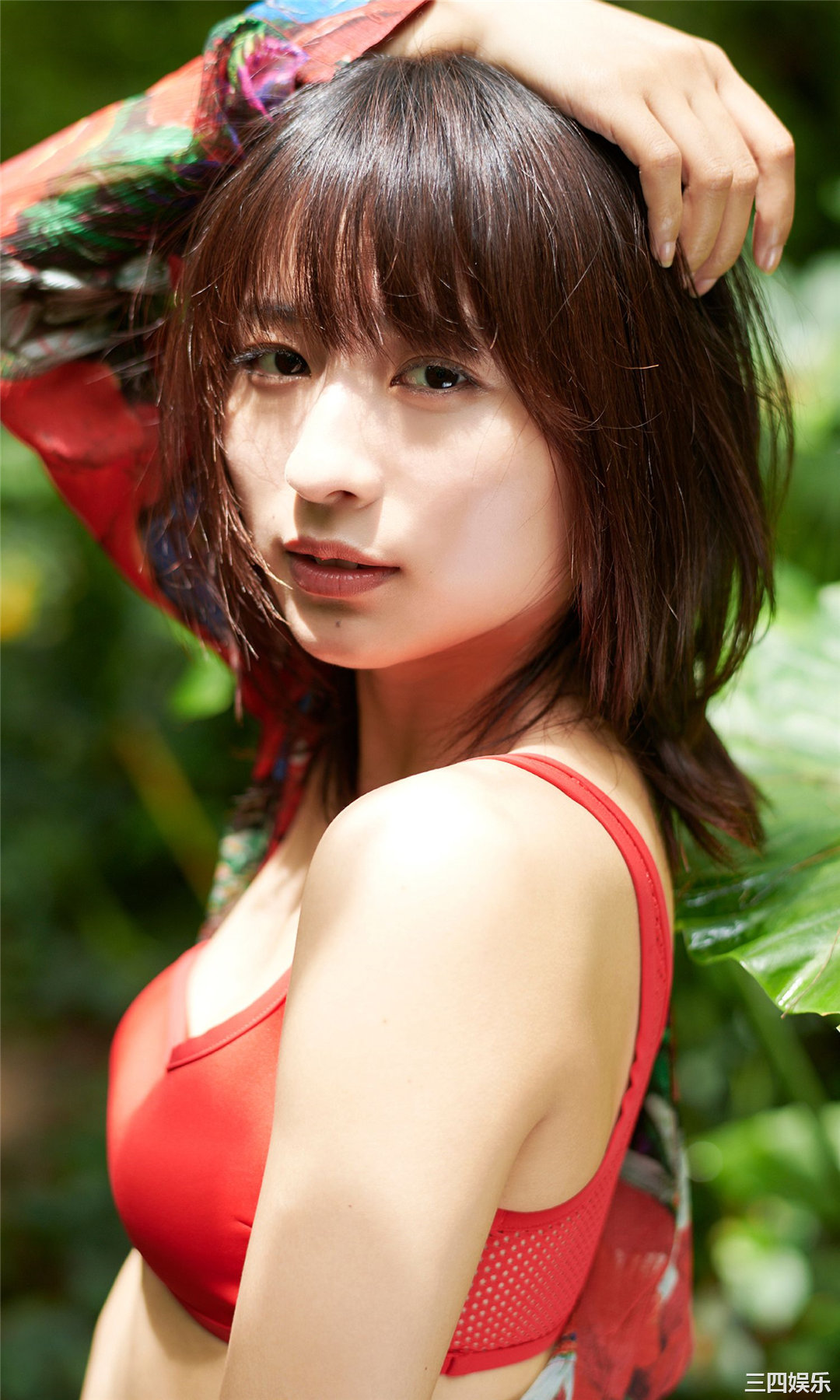 龙梦柔写真集《『中国のシンデレラ』、衝撃の初登場！》高清全本