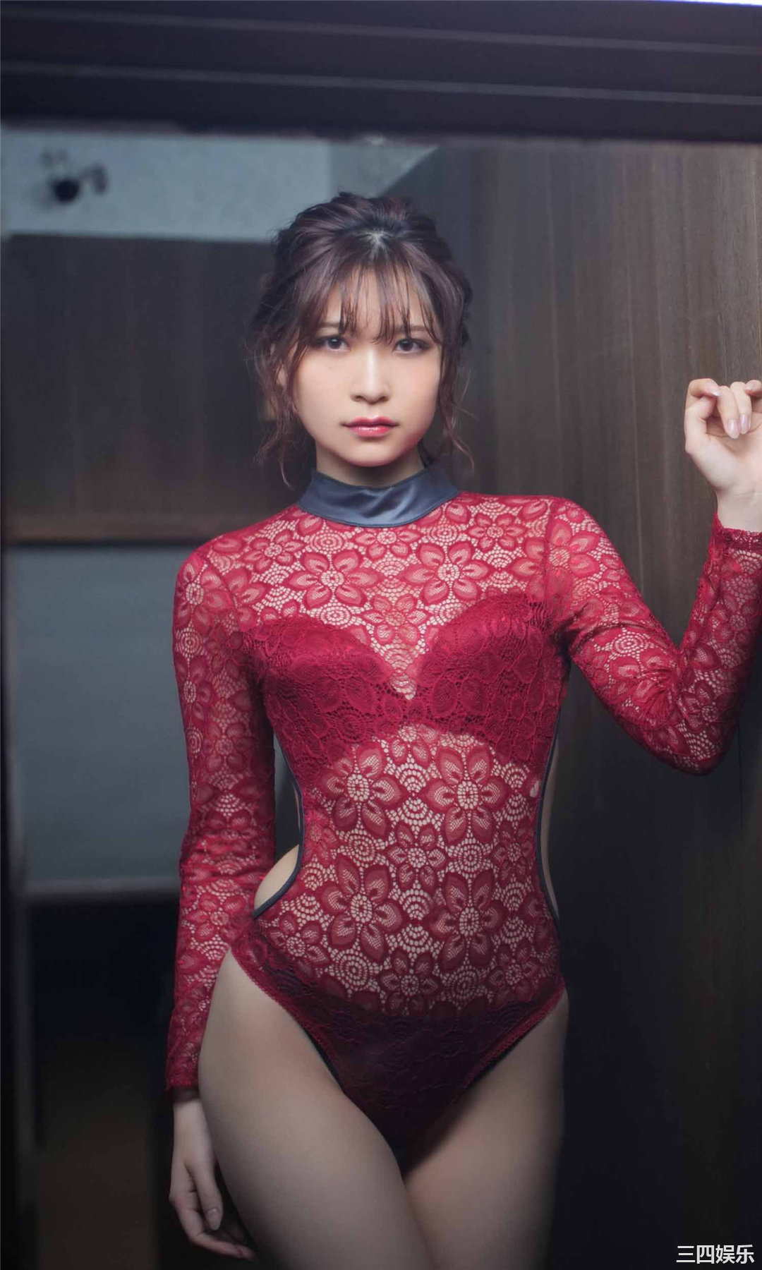 あまつ様写真集《コスプレ界のラスボス現る。》高清全本