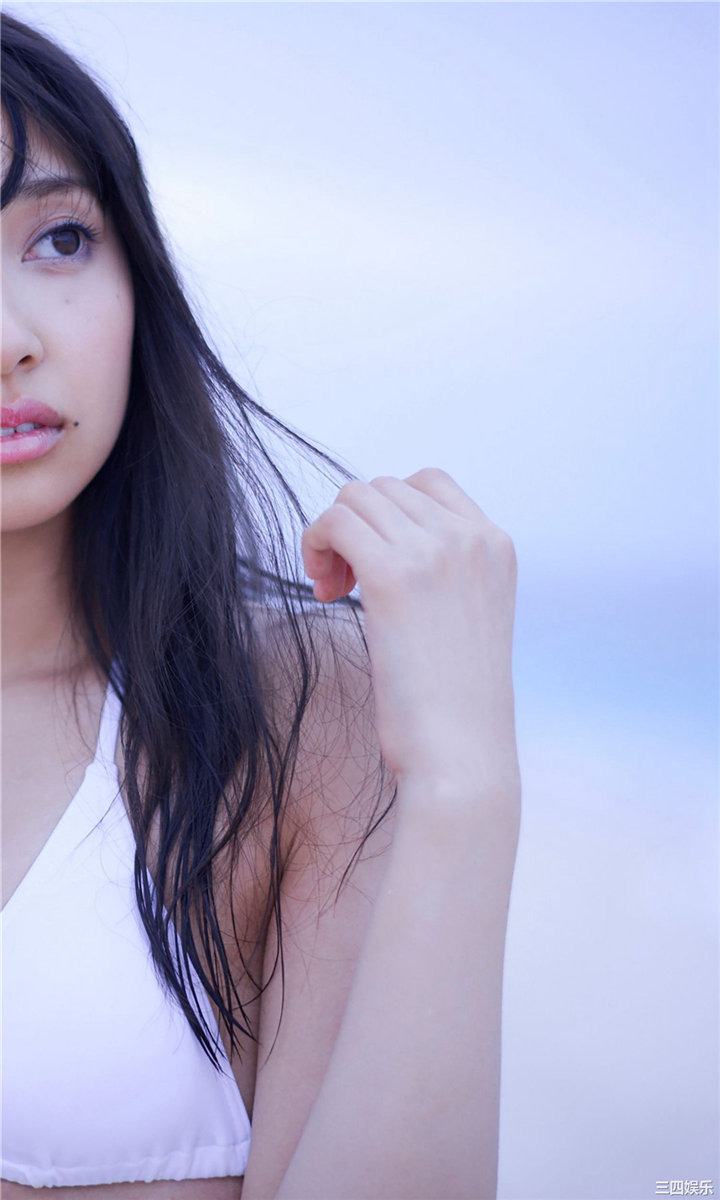 小宫有纱写真集《女優と声優の間で。》高清全本