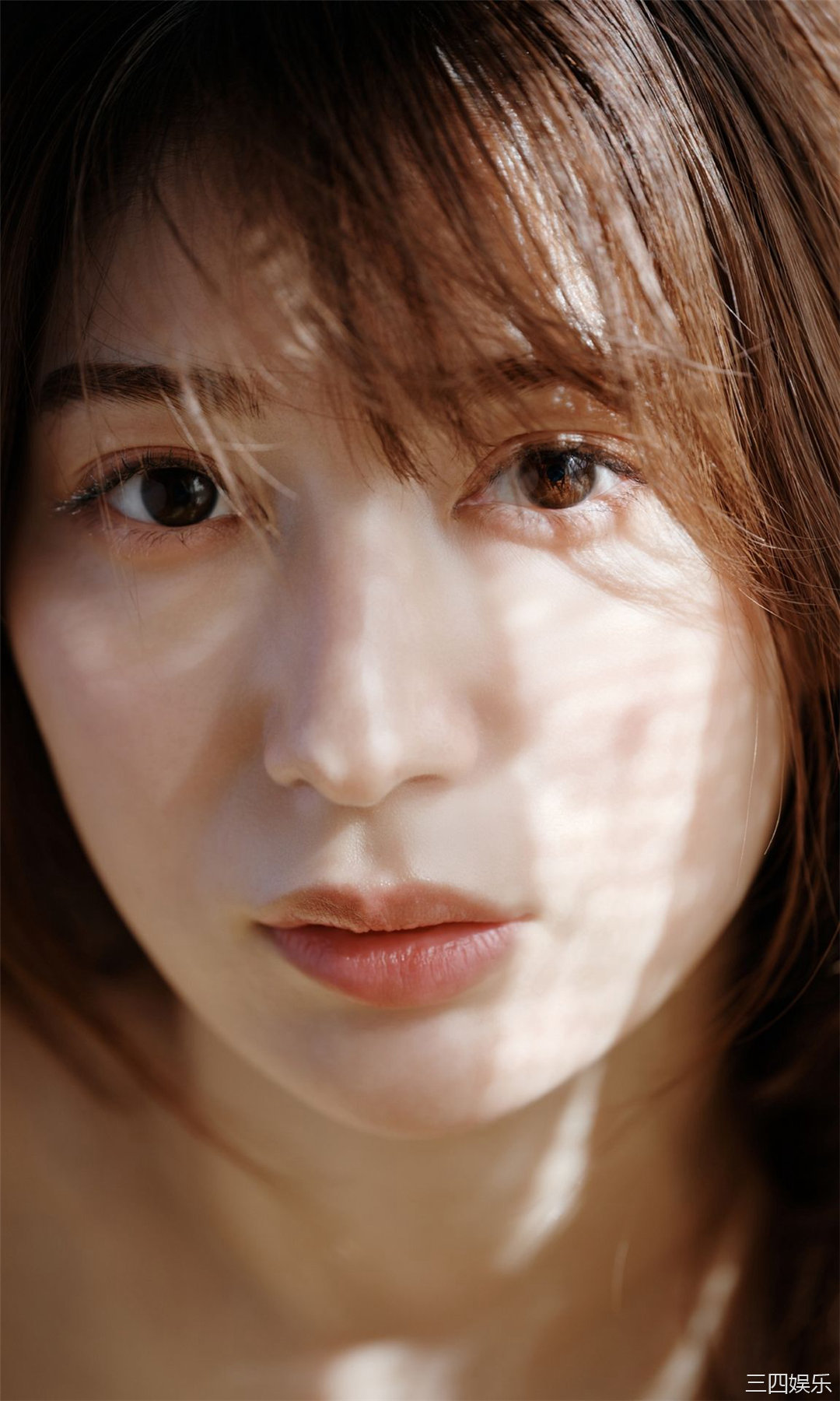 雪平莉左写真集《春に淫するひと。》高清全本