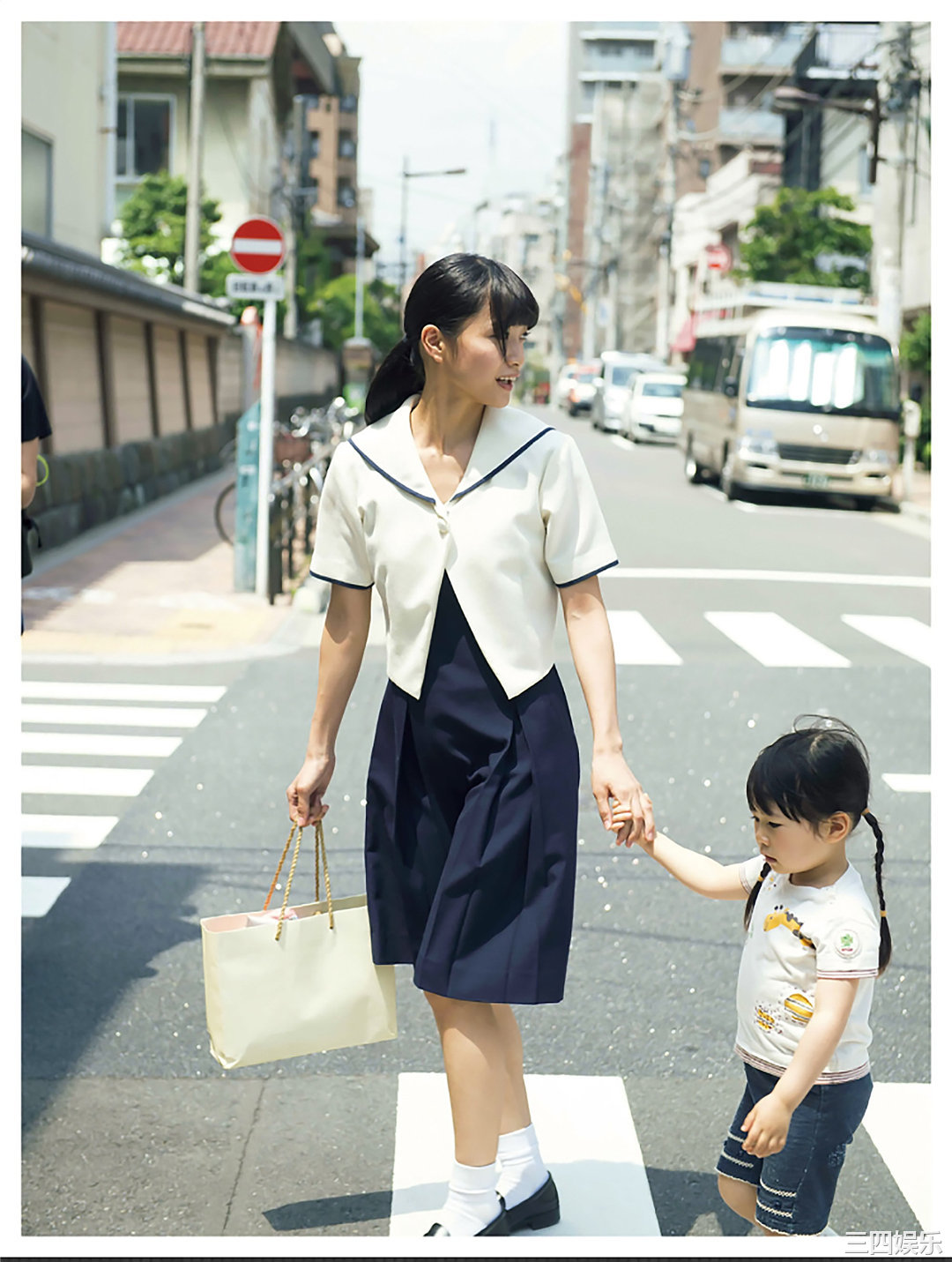 乃木坂46写真集《「初森ベマーズ」 電子写真集 Vol.1》高清全本