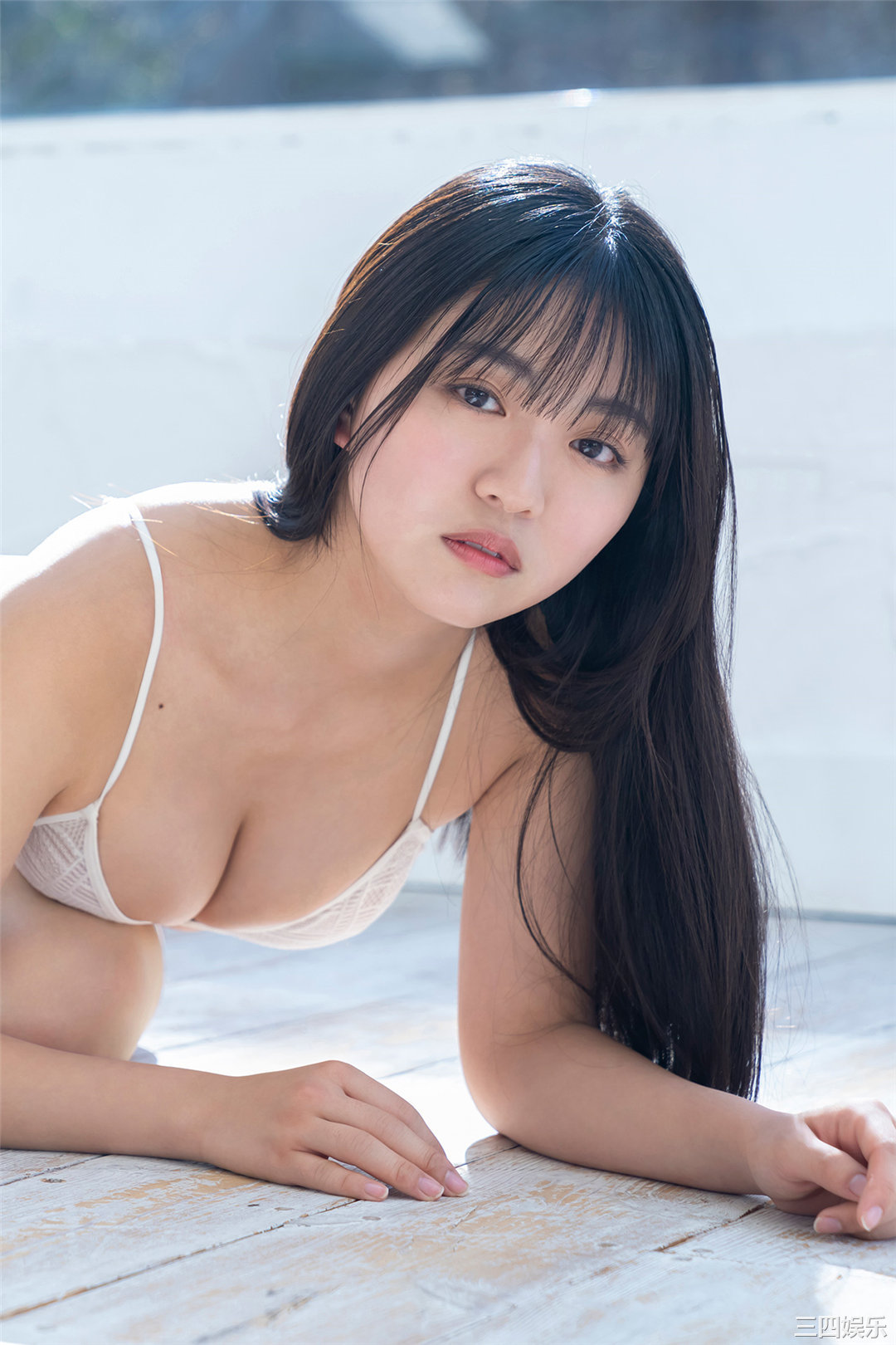 丰田露娜写真集《SNOW WHITE》高清全本