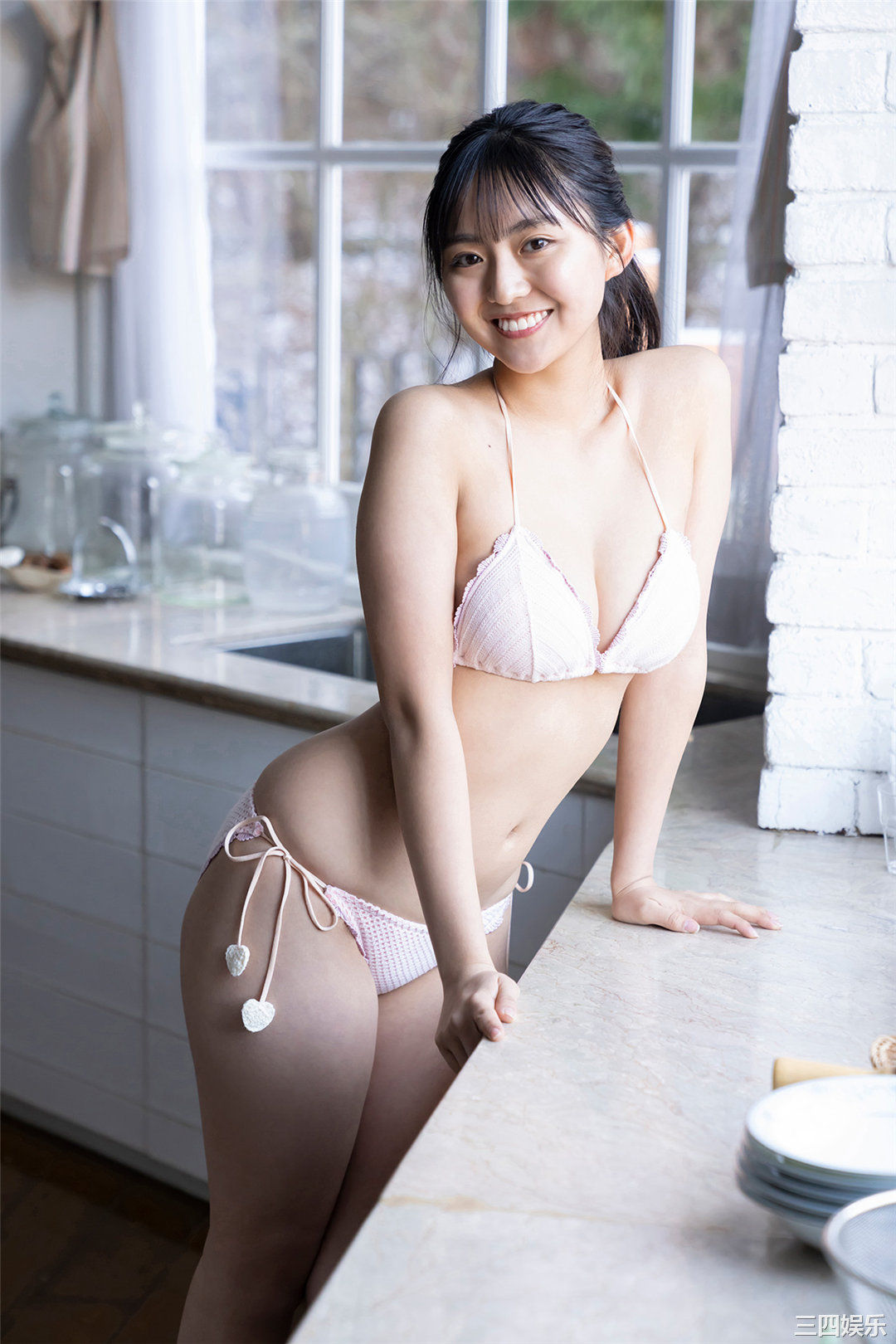 丰田露娜写真集《SNOW WHITE》高清全本