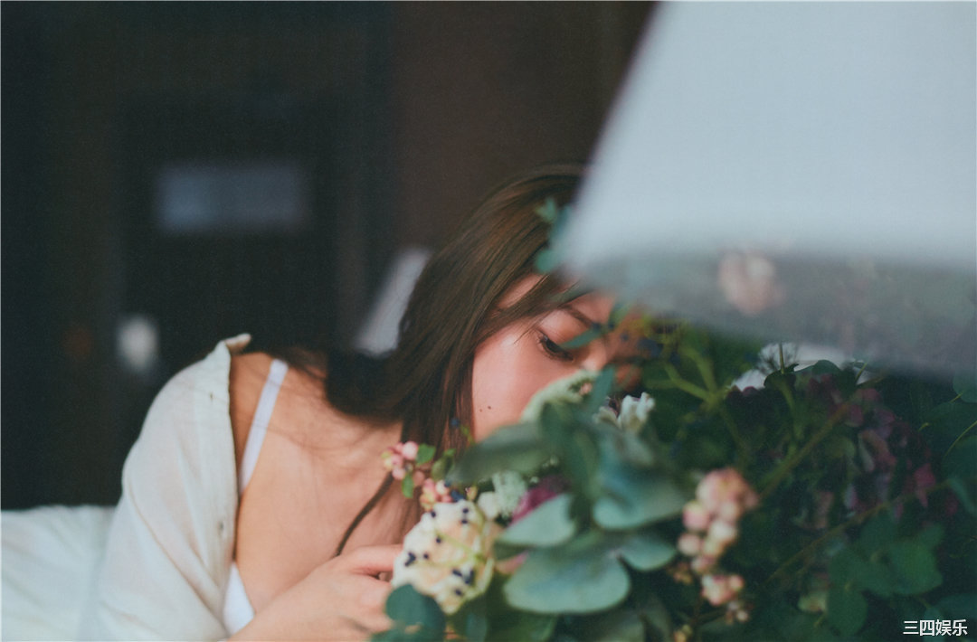 樱井玲香2nd写真集《视线》高清全本