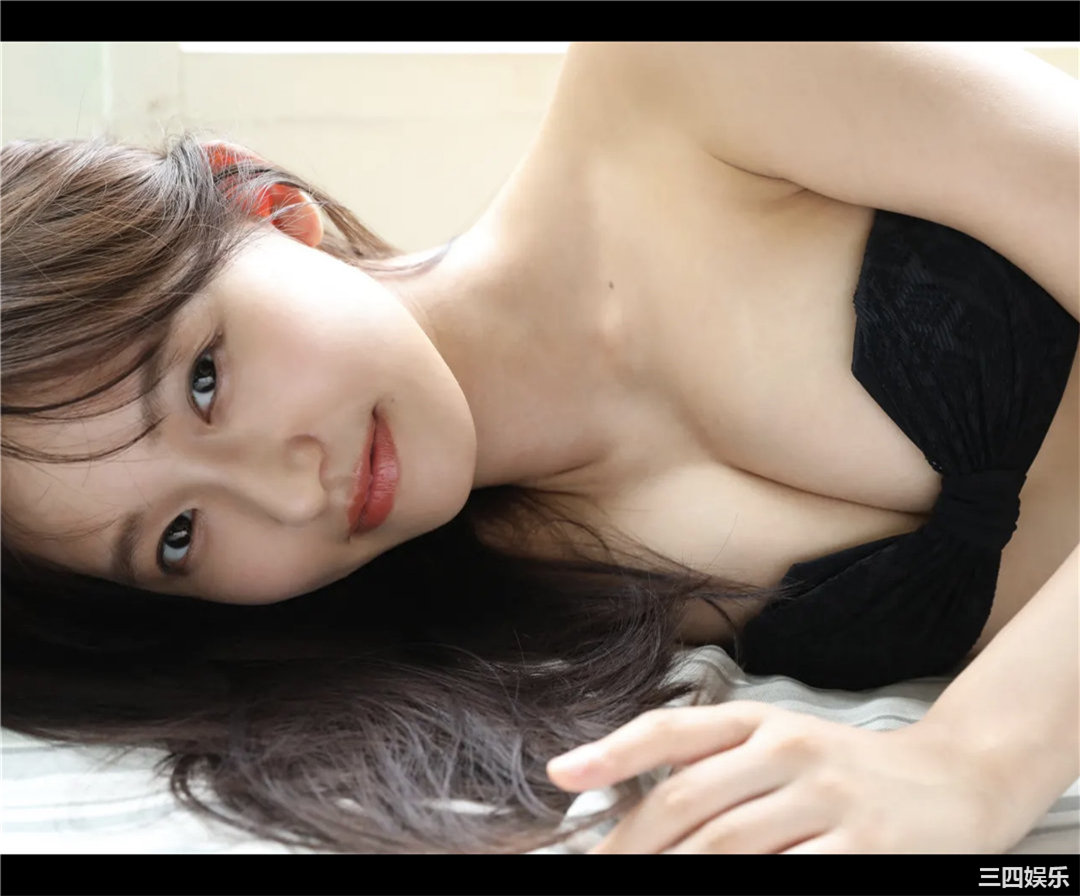 志田音音写真集《誰もが恋するピュアＳＥＸＹ》高清全本