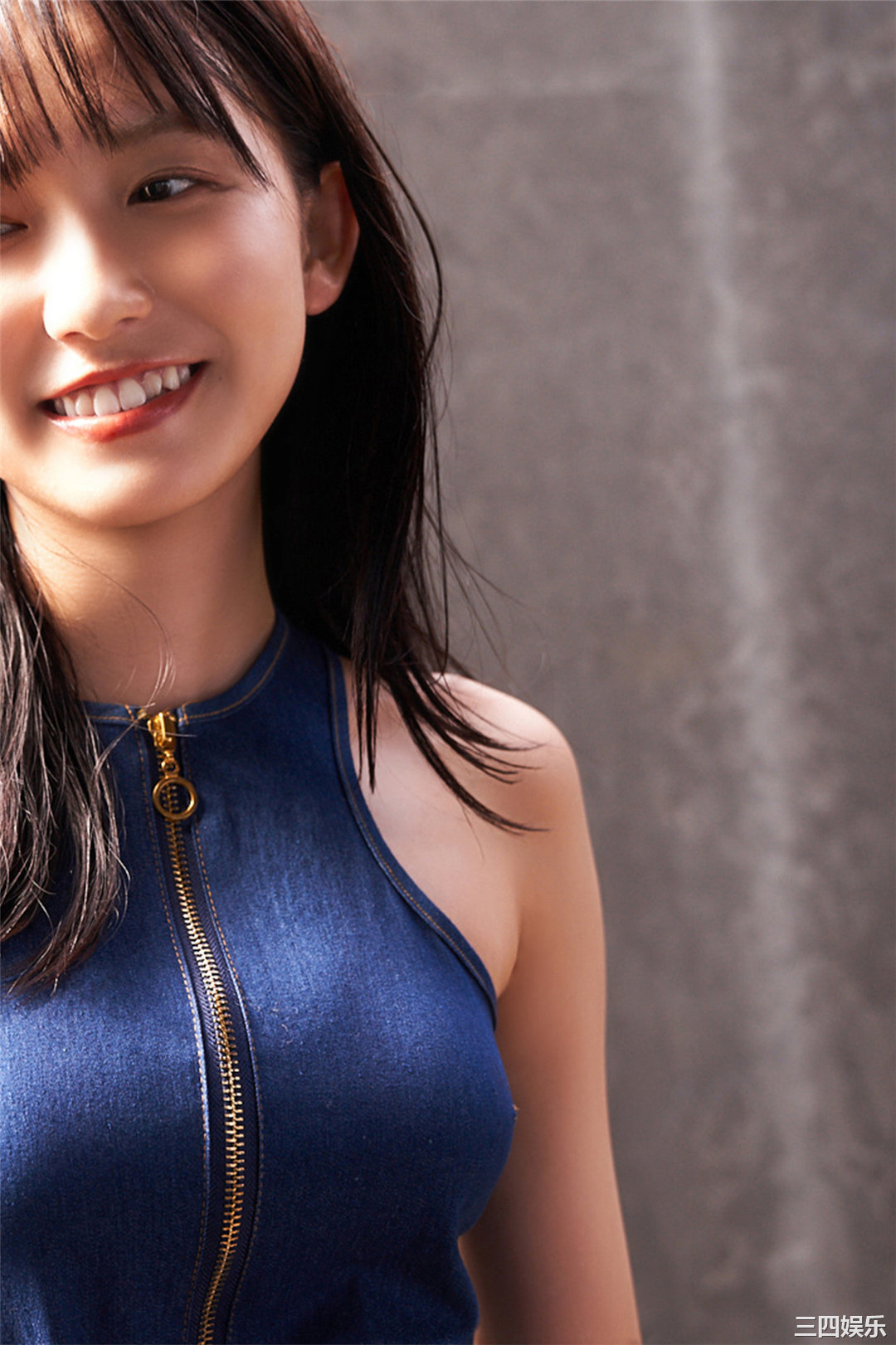 志田音音写真集《現役女子大生の初ビキニｖｏｌ．2》高清全本