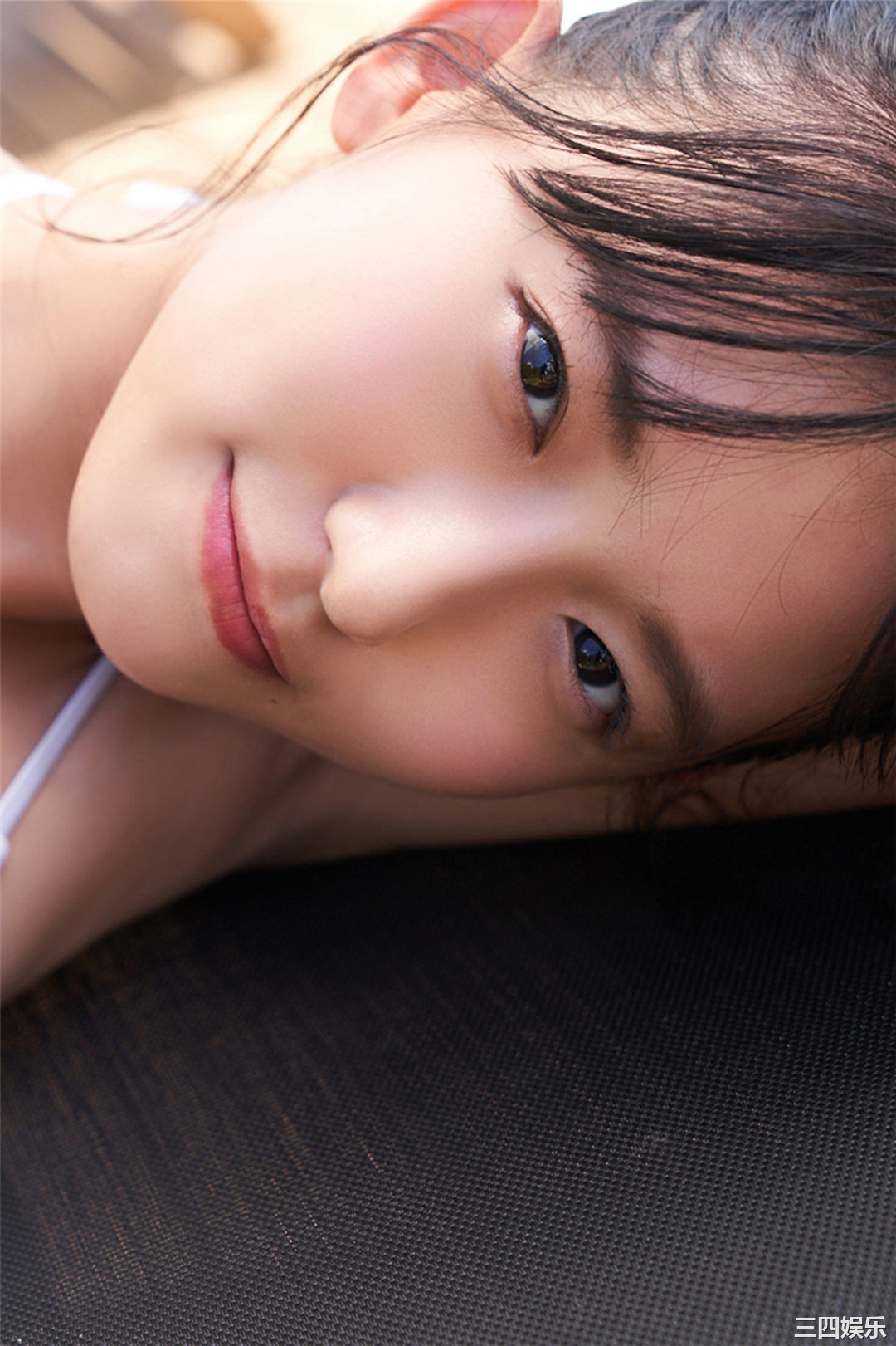 志田音音写真集《現役女子大生の初ビキニｖｏｌ．2》高清全本