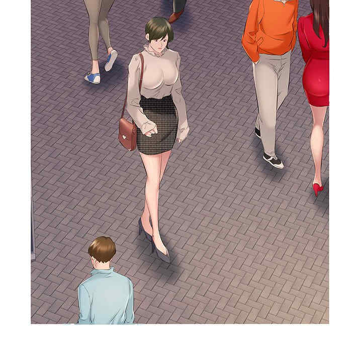 套房里的那些事/屋檐下的恋人