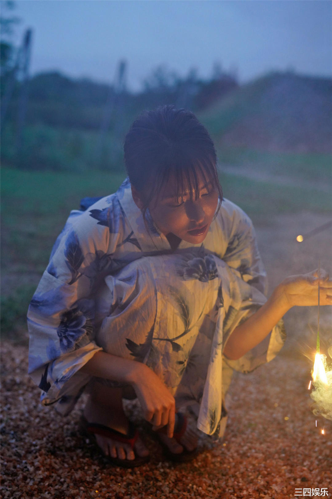 奈月塞娜写真集《たまゆらD》高清全本