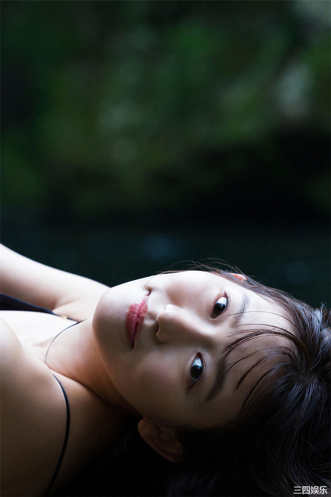 志田音音写真集《ｎｅｎｅ－まるっとりっぷ－》高清全本