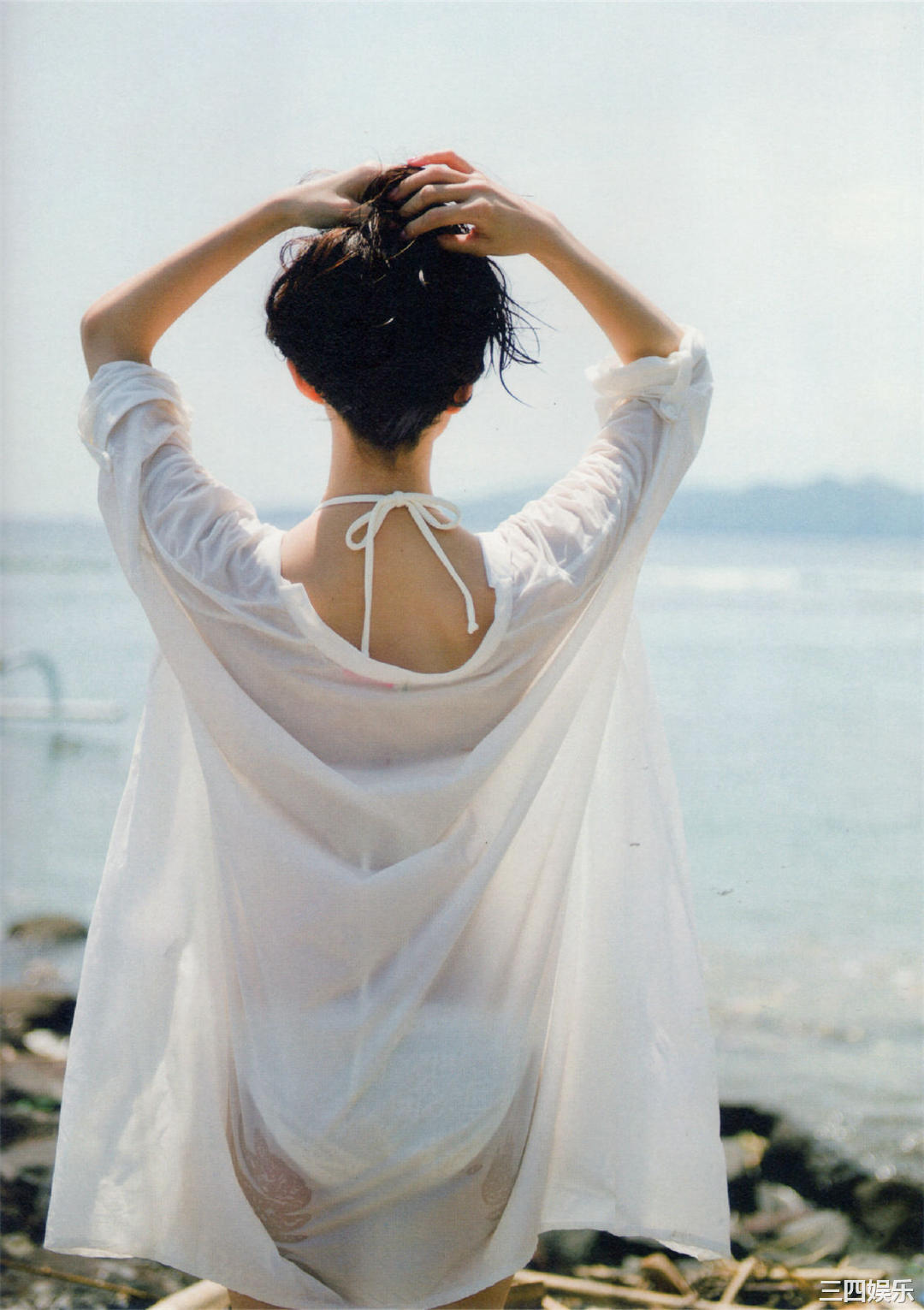 比嘉爱未1ST写真集《Clear》高清全本