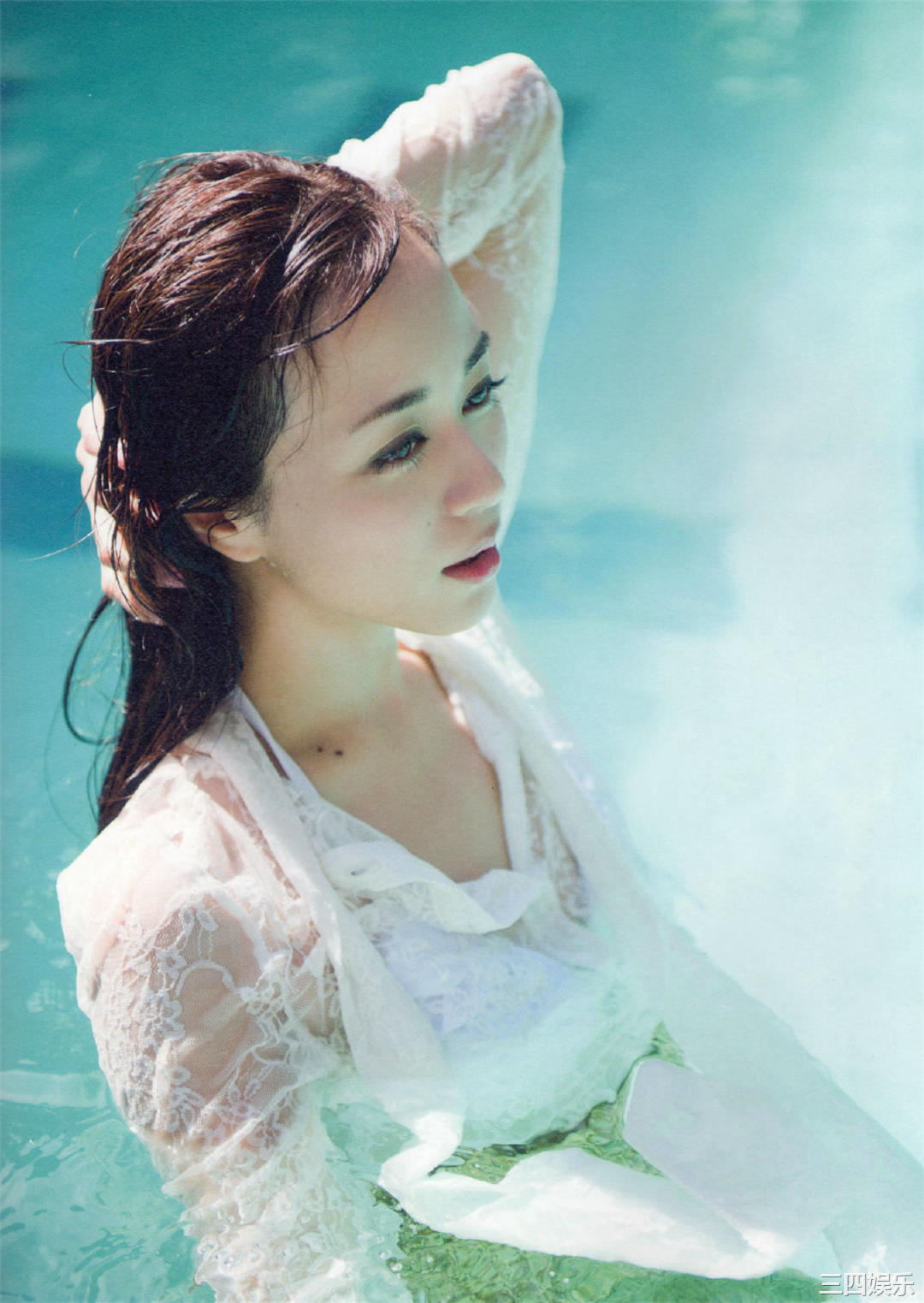 比嘉爱未1ST写真集《Clear》高清全本