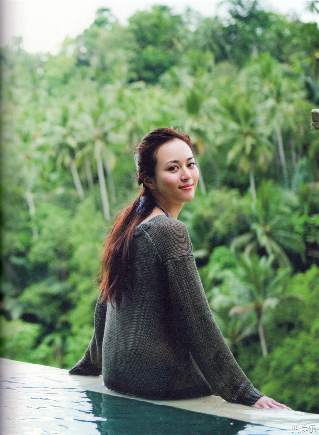 比嘉爱未1ST写真集《Clear》高清全本