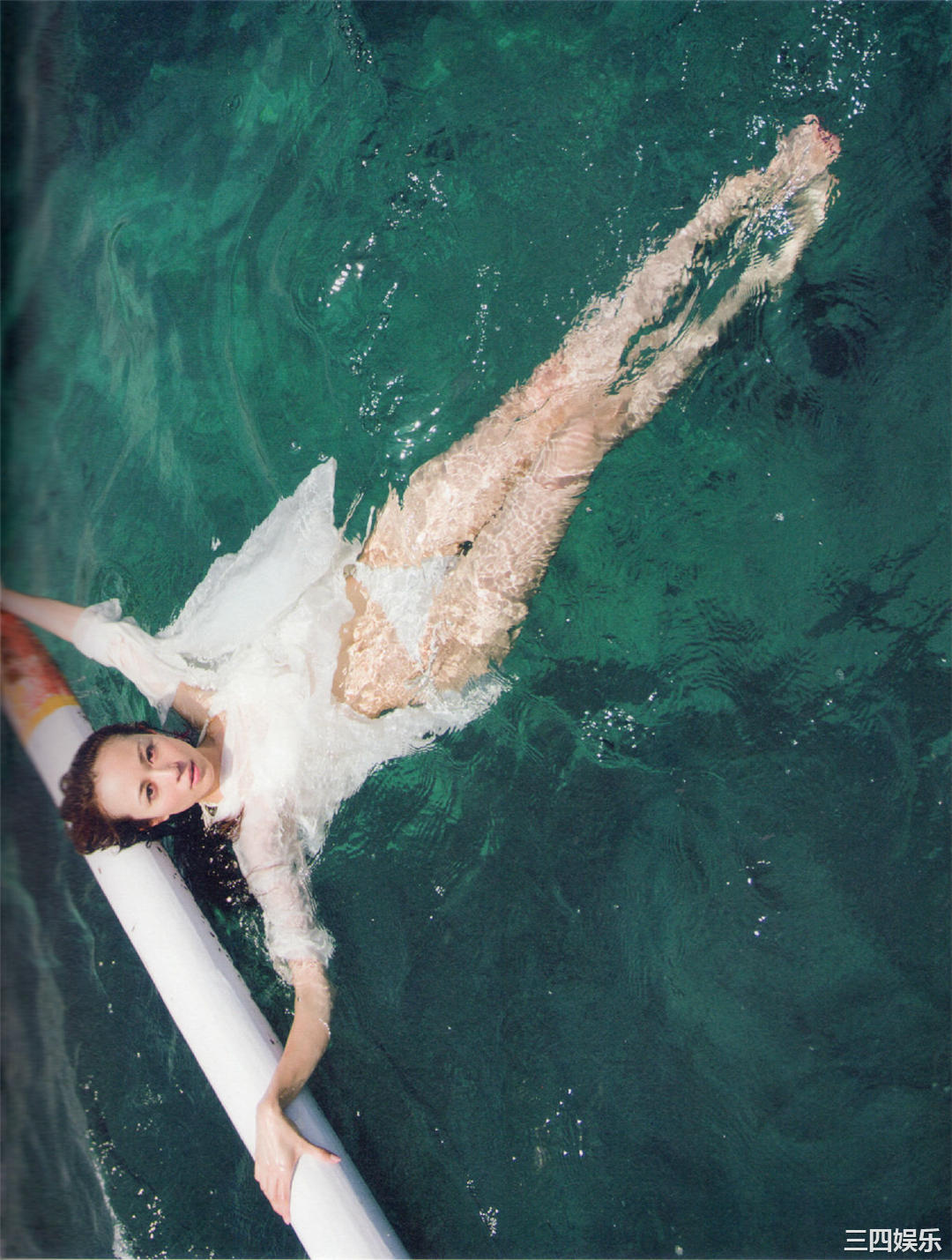 比嘉爱未1ST写真集《Clear》高清全本