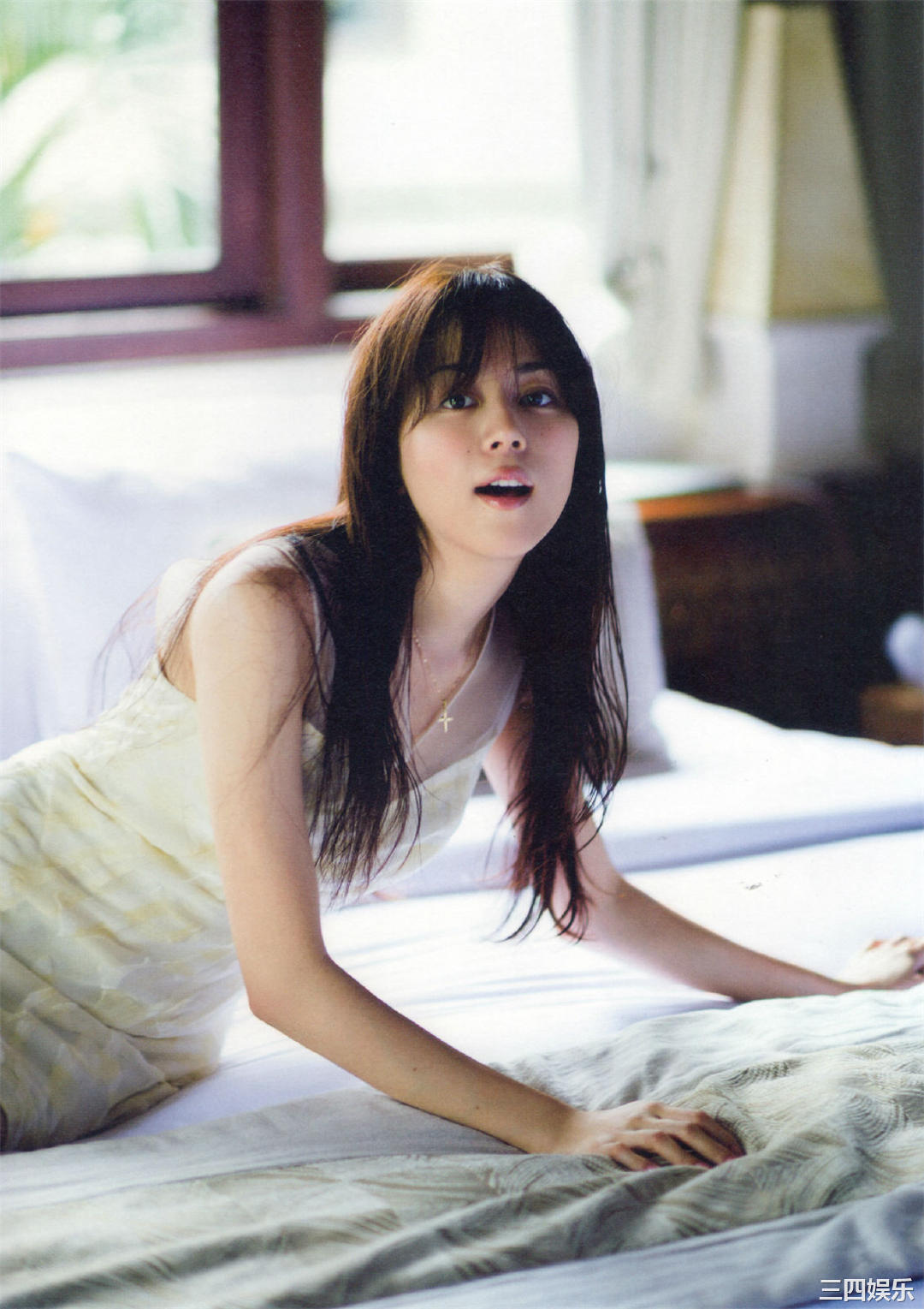 比嘉爱未1ST写真集《Clear》高清全本