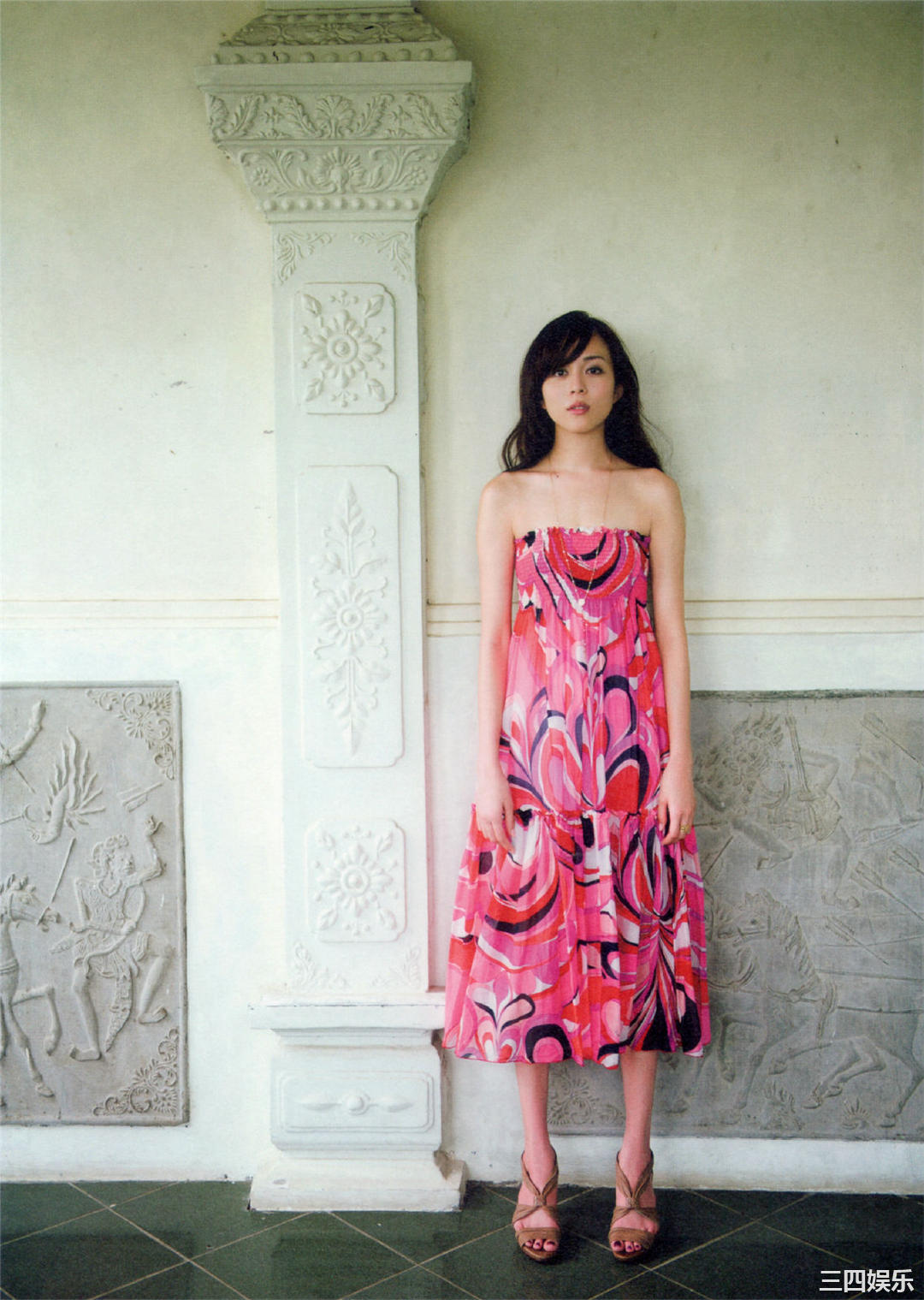 比嘉爱未1ST写真集《Clear》高清全本