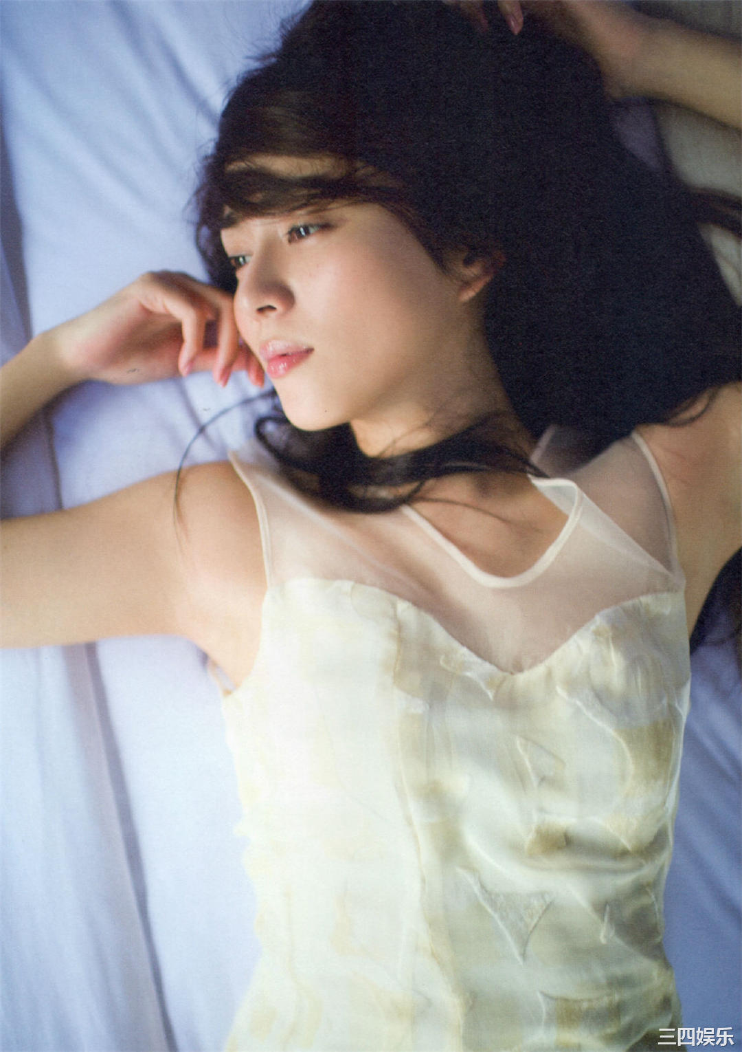 比嘉爱未1ST写真集《Clear》高清全本