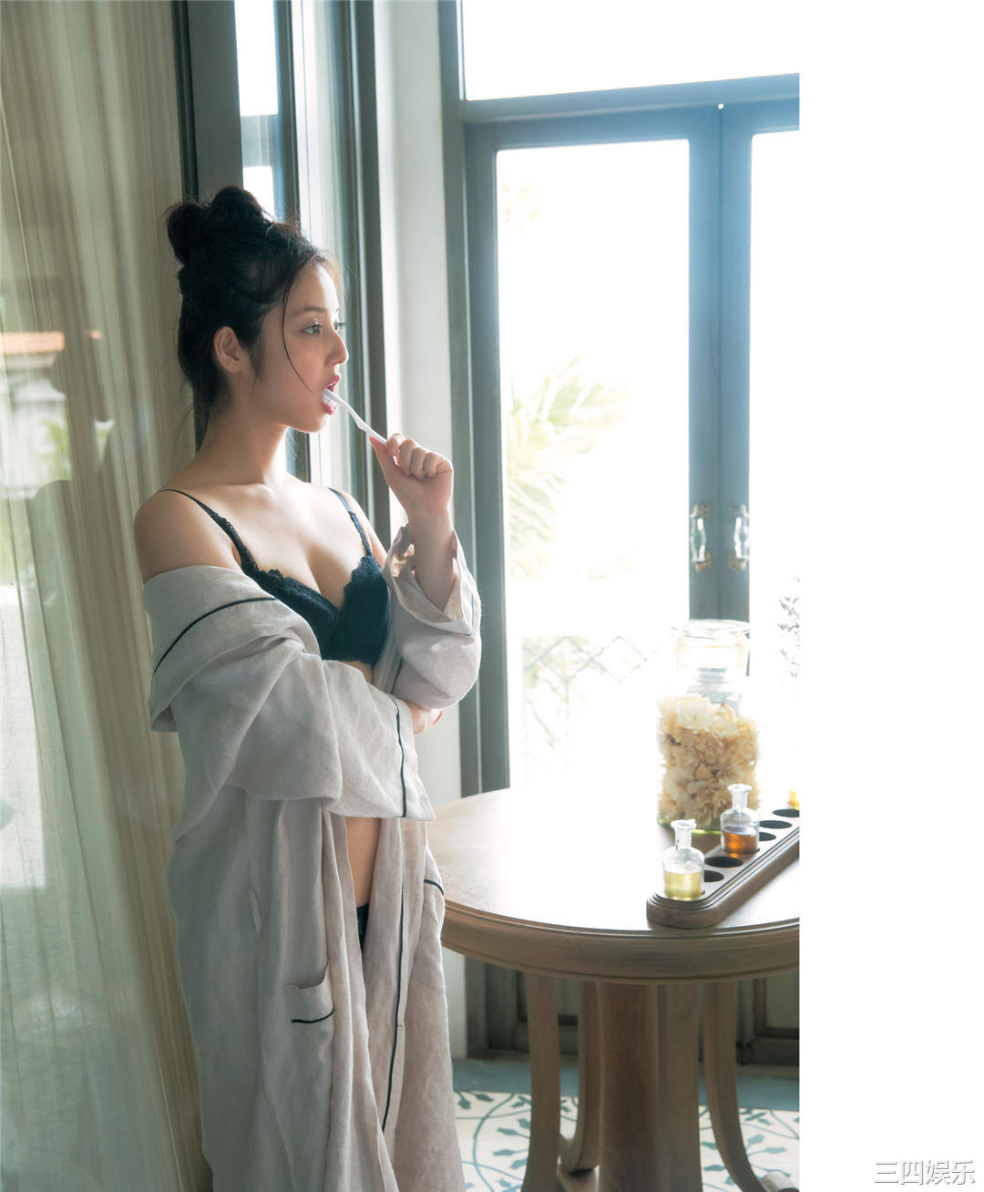 佐佐木希写真集《ささきき》高清全本