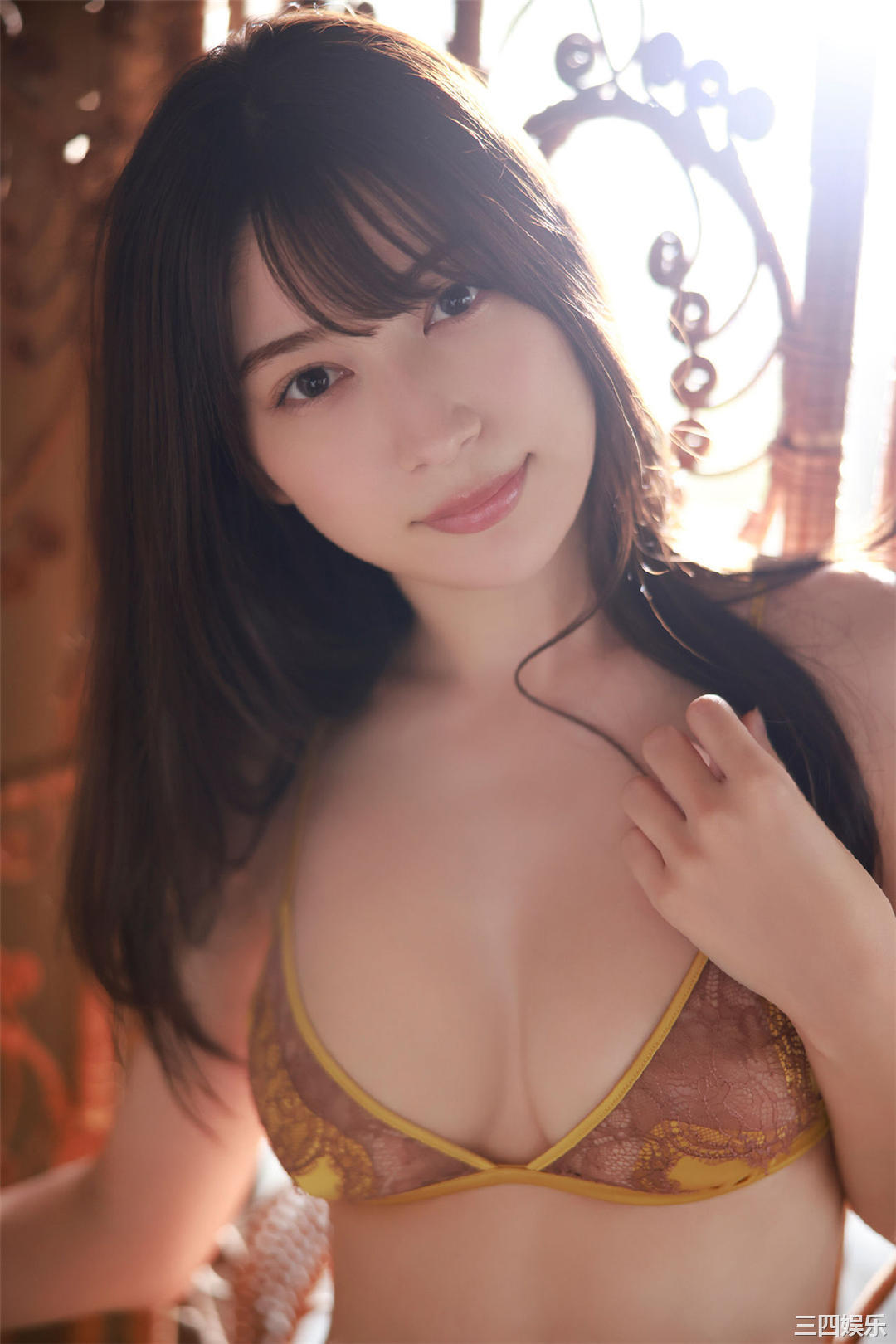 雪平莉左写真集《甘美なひととき。》高清全本