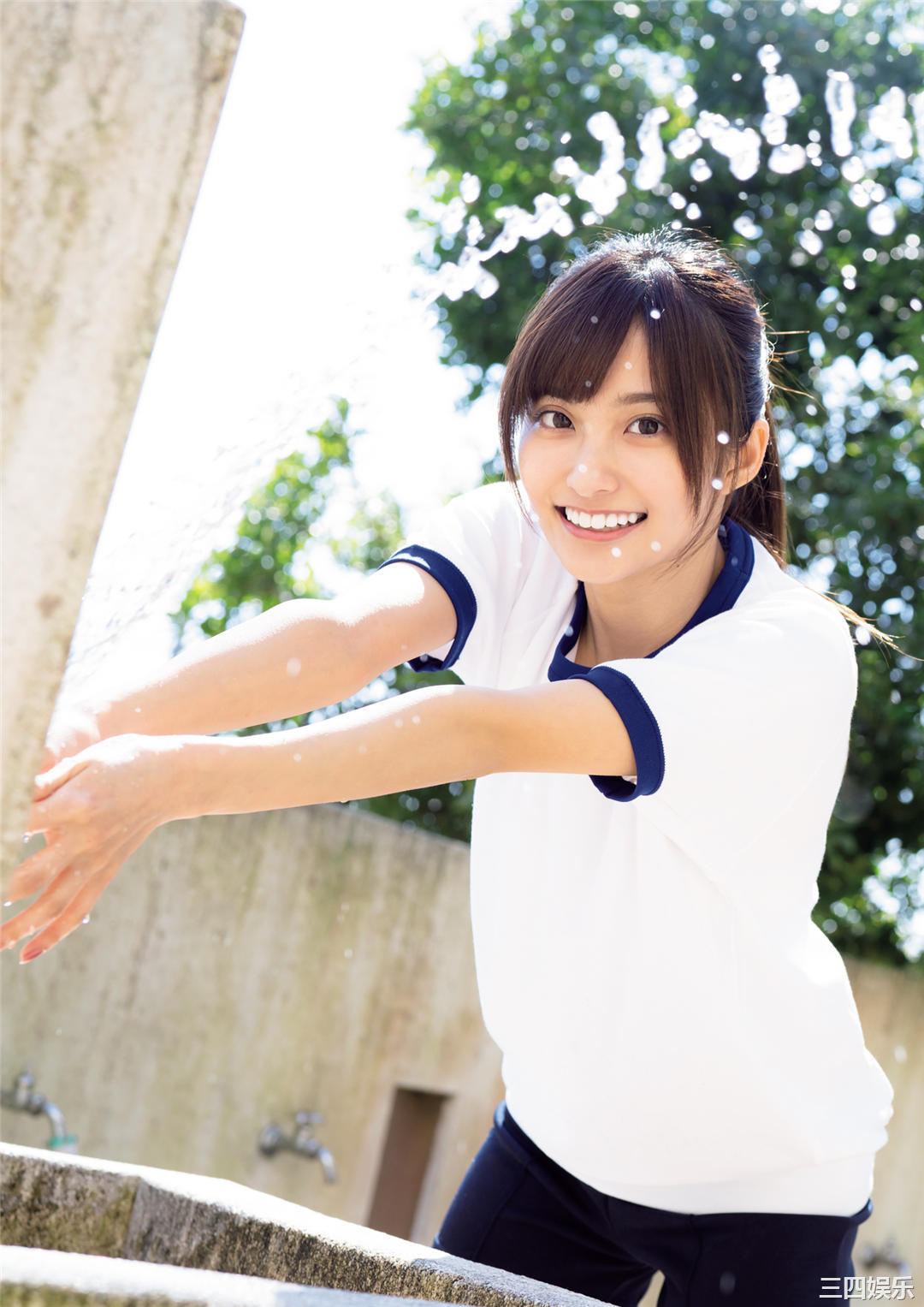 花咲れあ1ST写真集《はなびら》高清全本