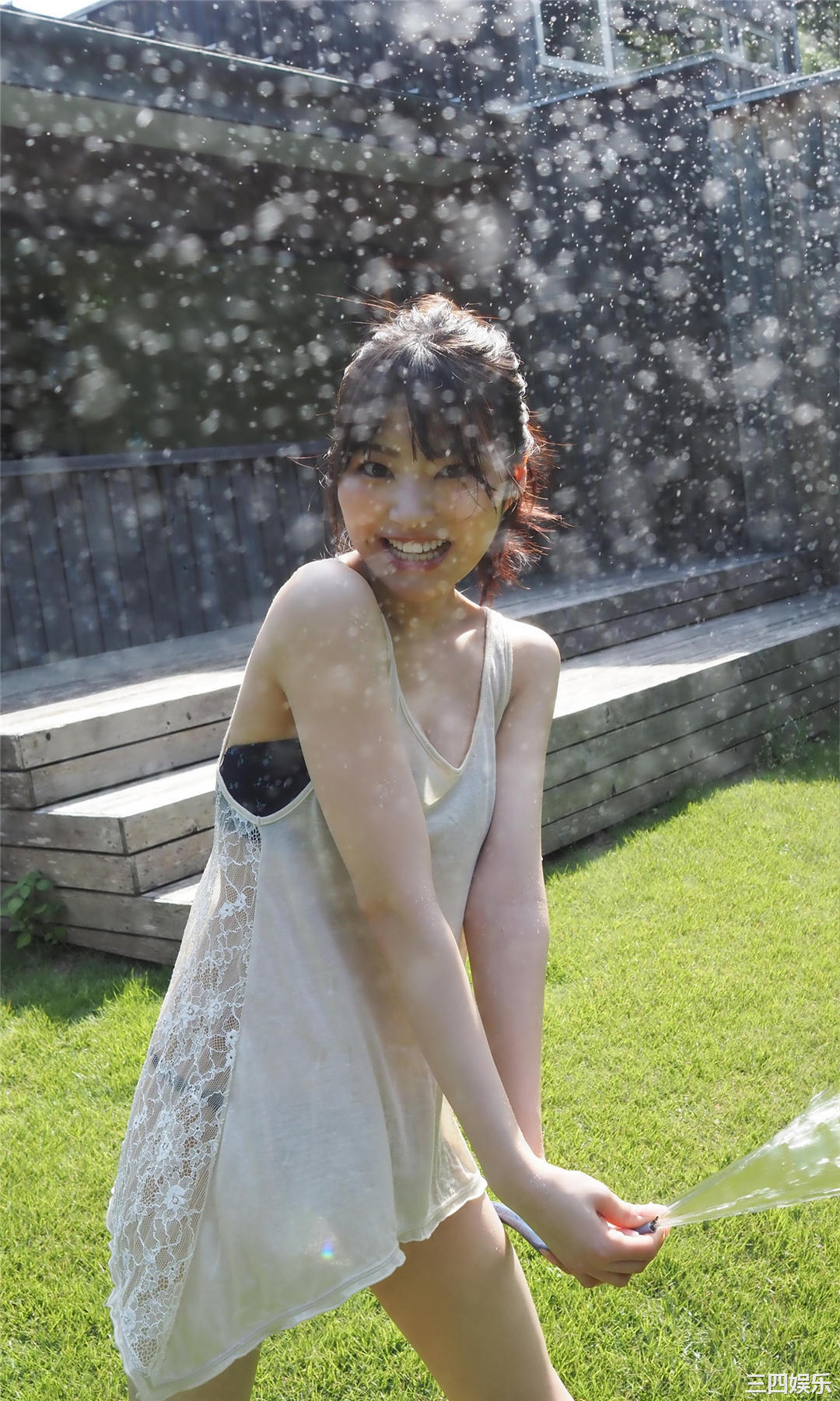 宇咲写真集《桃色ベイビー》高清全本