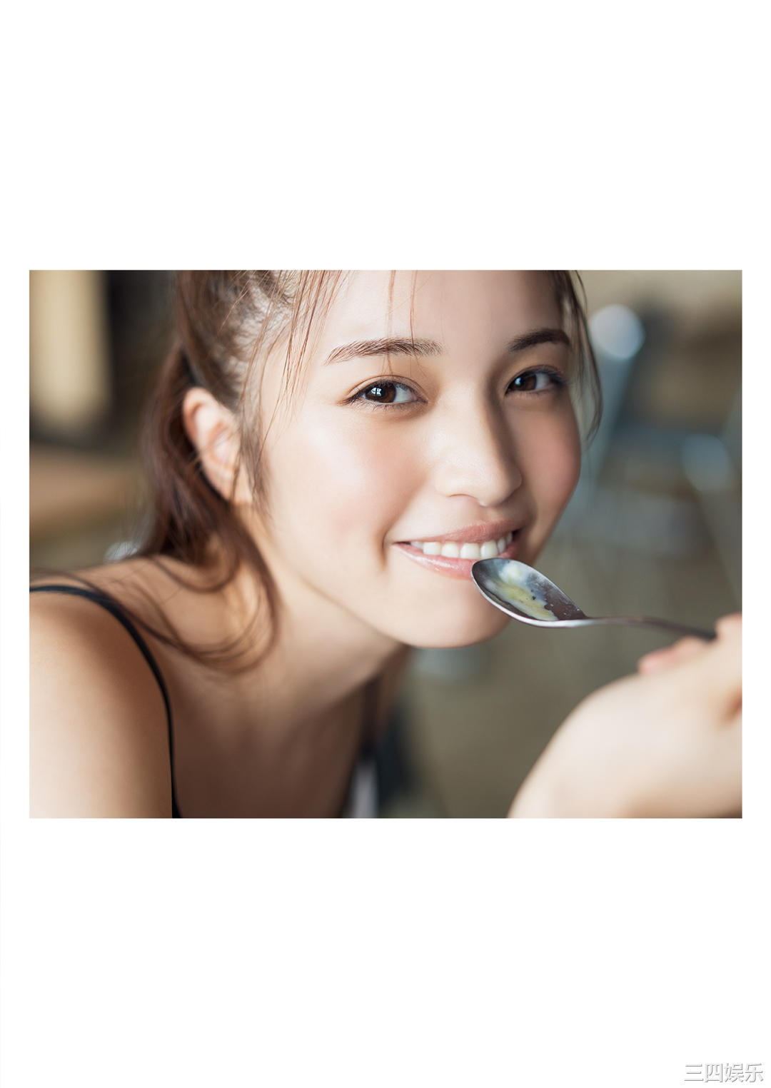 村岛未悠写真集《残暑お見舞い申し上げます。》高清全本