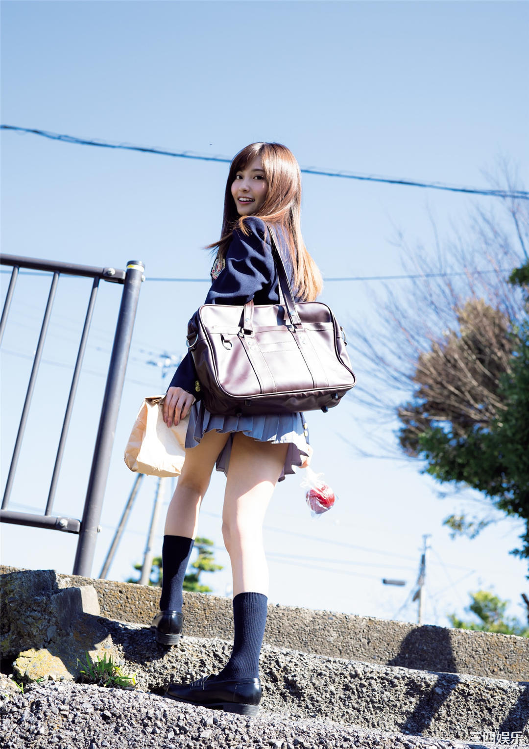 花咲れあ1ST写真集《はなびら》高清全本