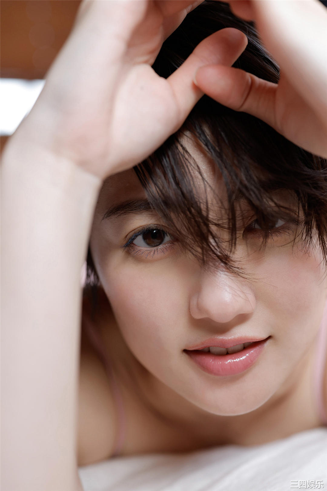 奥山和纱写真集《再恋――再ビ恋ヲスル。》高清全本