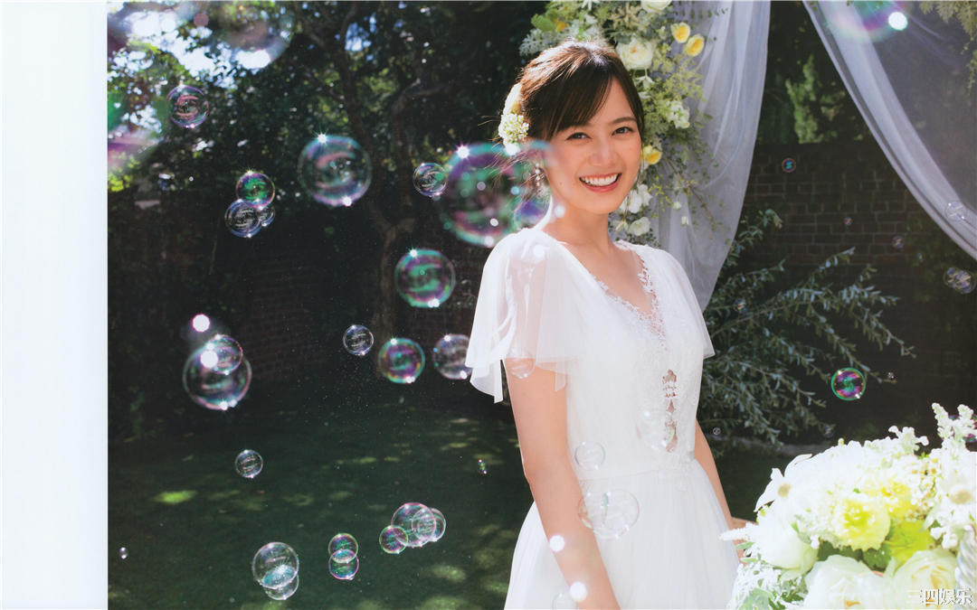 生田绘梨花写真集《生田絵梨花 乃木坂46卒業記念 メモリアルブック カノン》高清全本