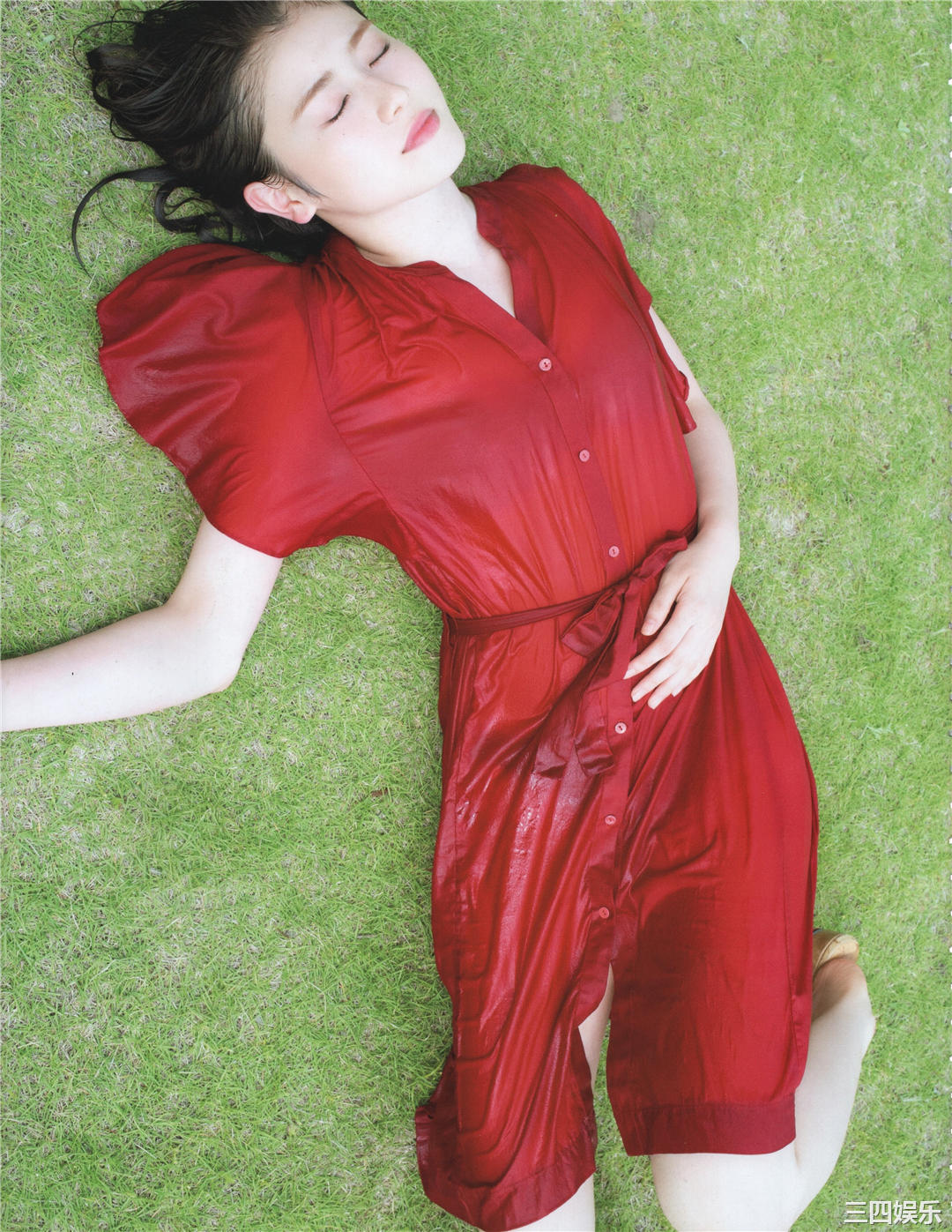 欅坂46写真集《21人の未完成》高清全本