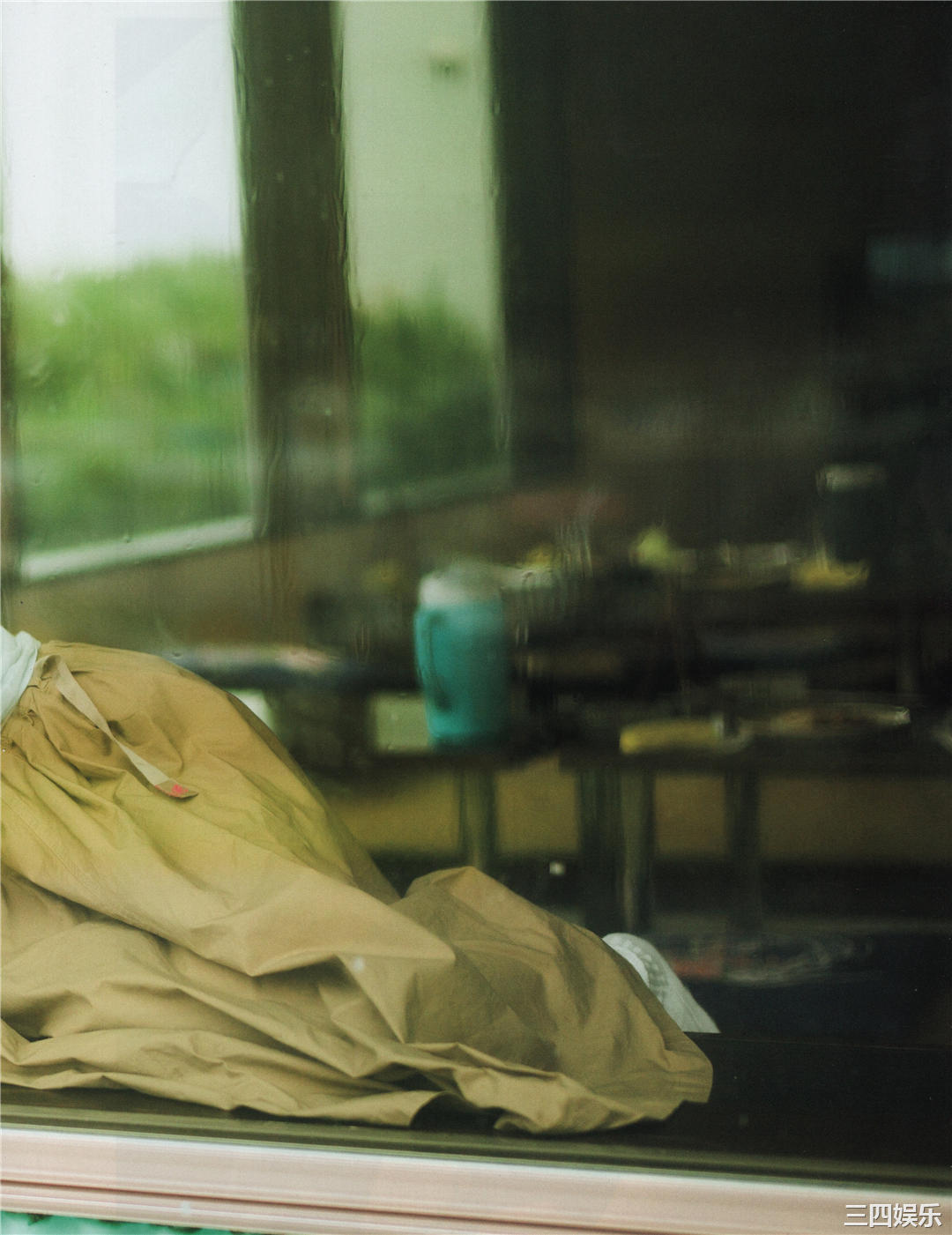 欅坂46写真集《21人の未完成》高清全本