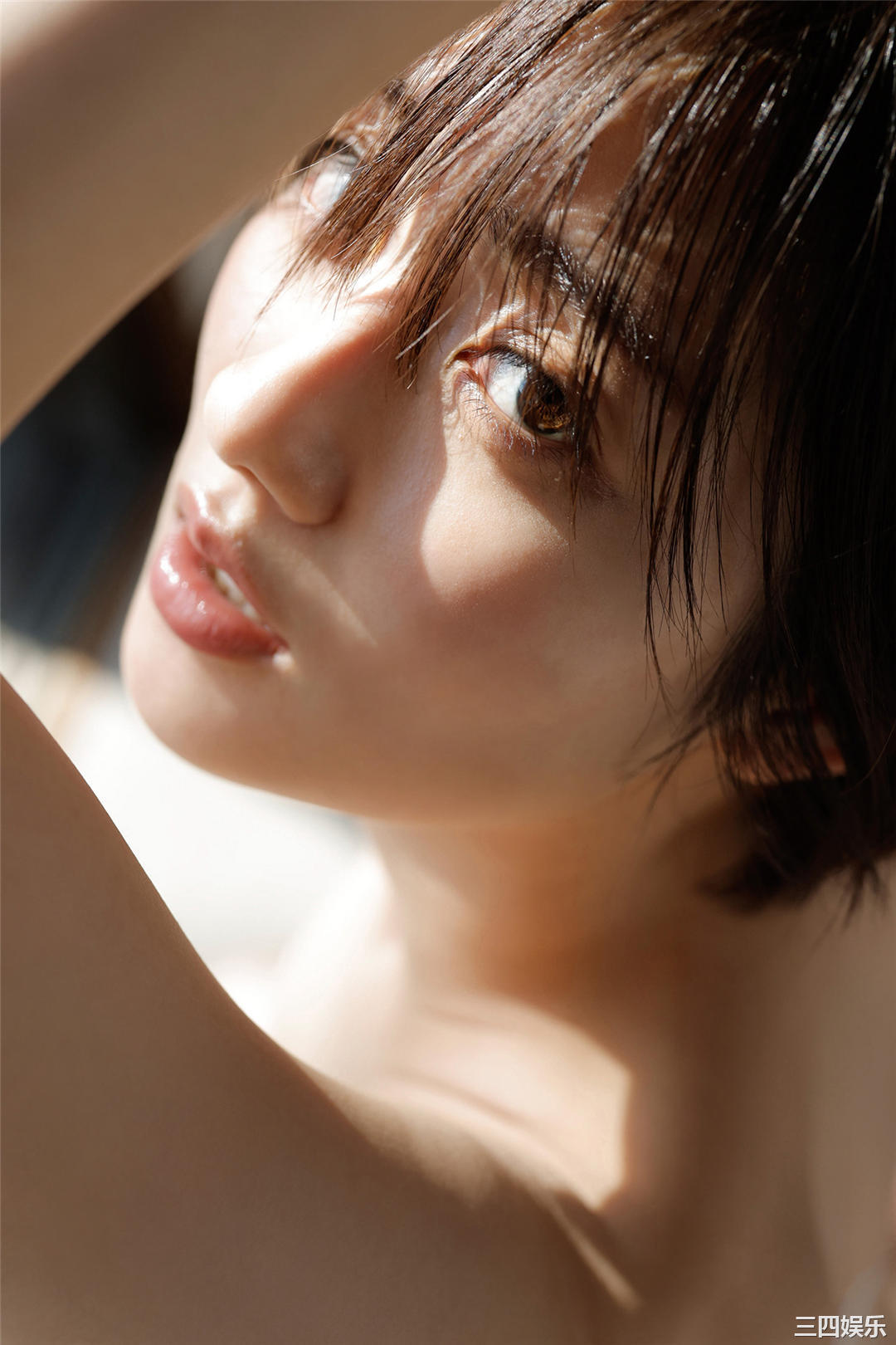 奥山和纱写真集《再恋――再ビ恋ヲスル。》高清全本