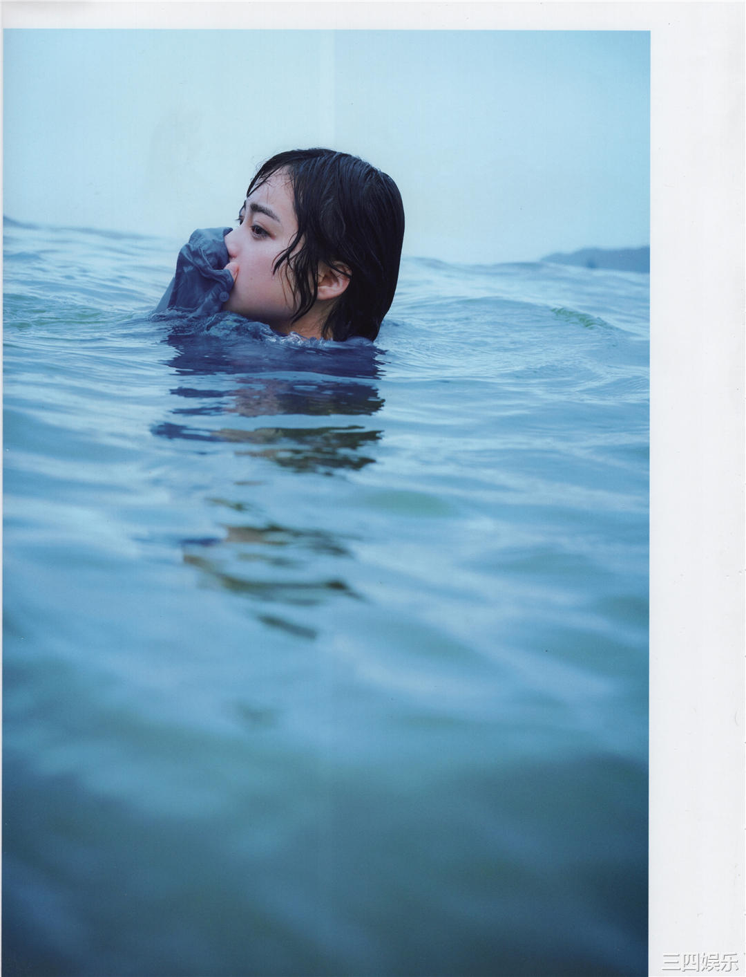 欅坂46写真集《21人の未完成》高清全本