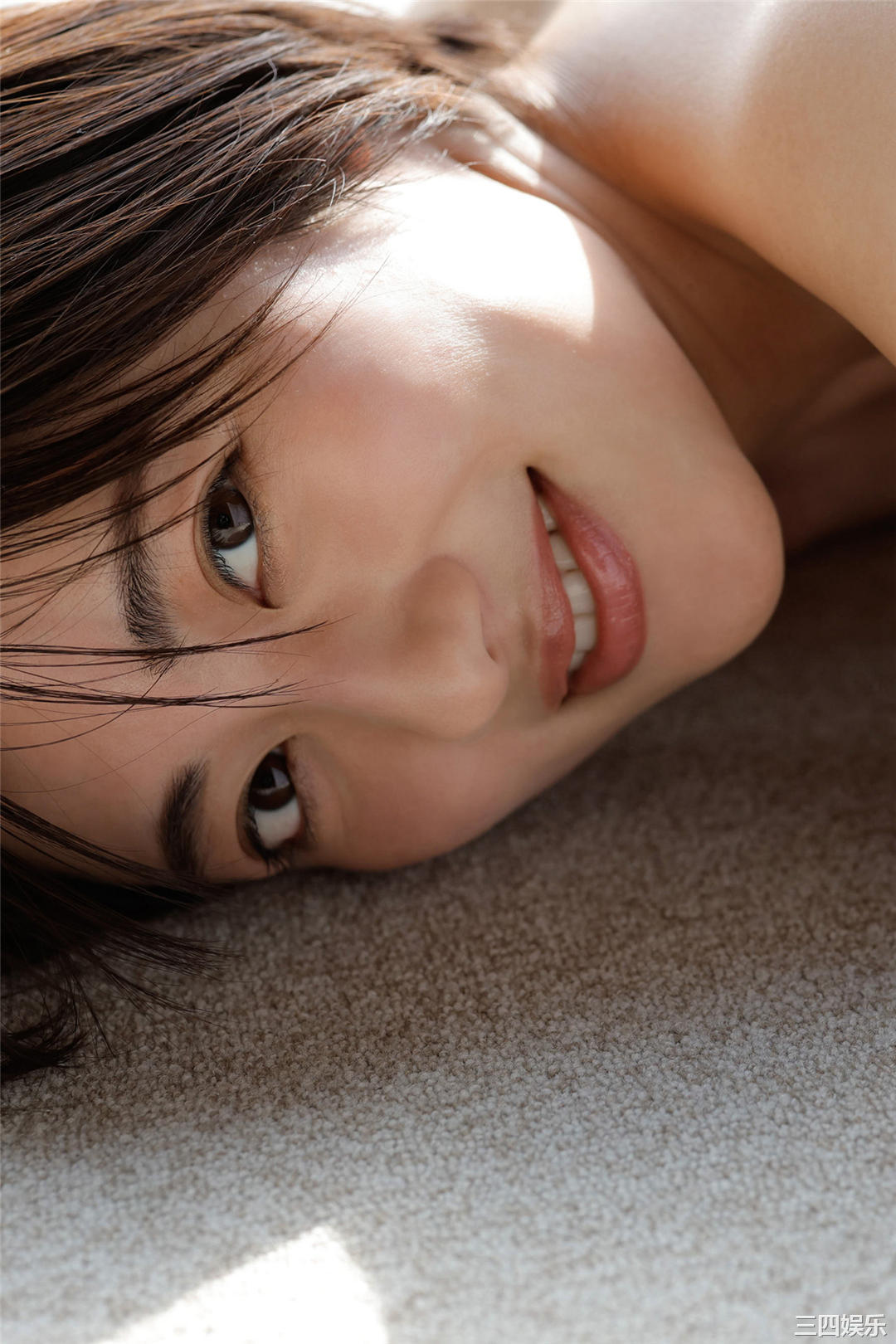 奥山和纱写真集《再恋――再ビ恋ヲスル。》高清全本