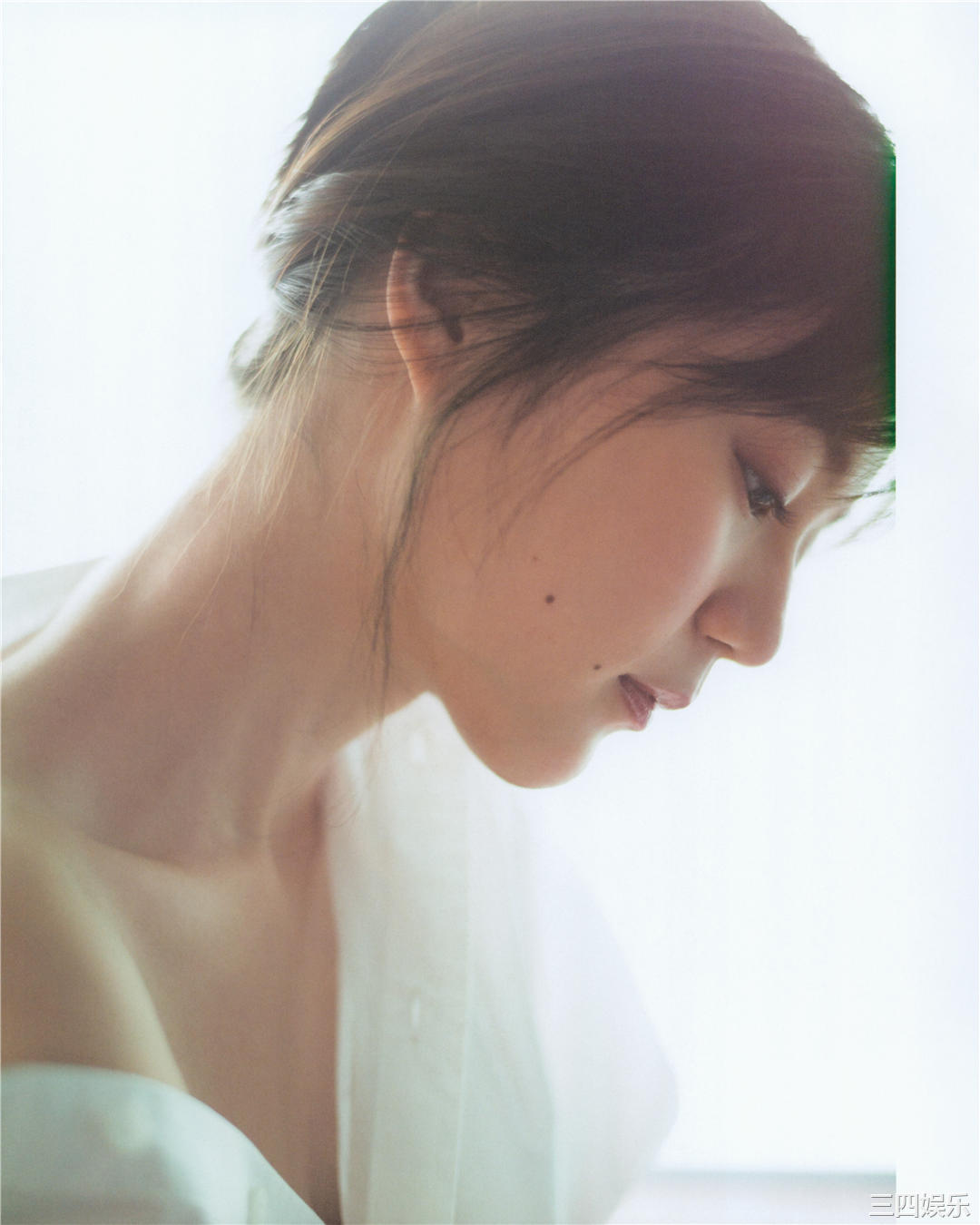 生田绘梨花写真集《生田絵梨花 乃木坂46卒業記念 メモリアルブック カノン》高清全本