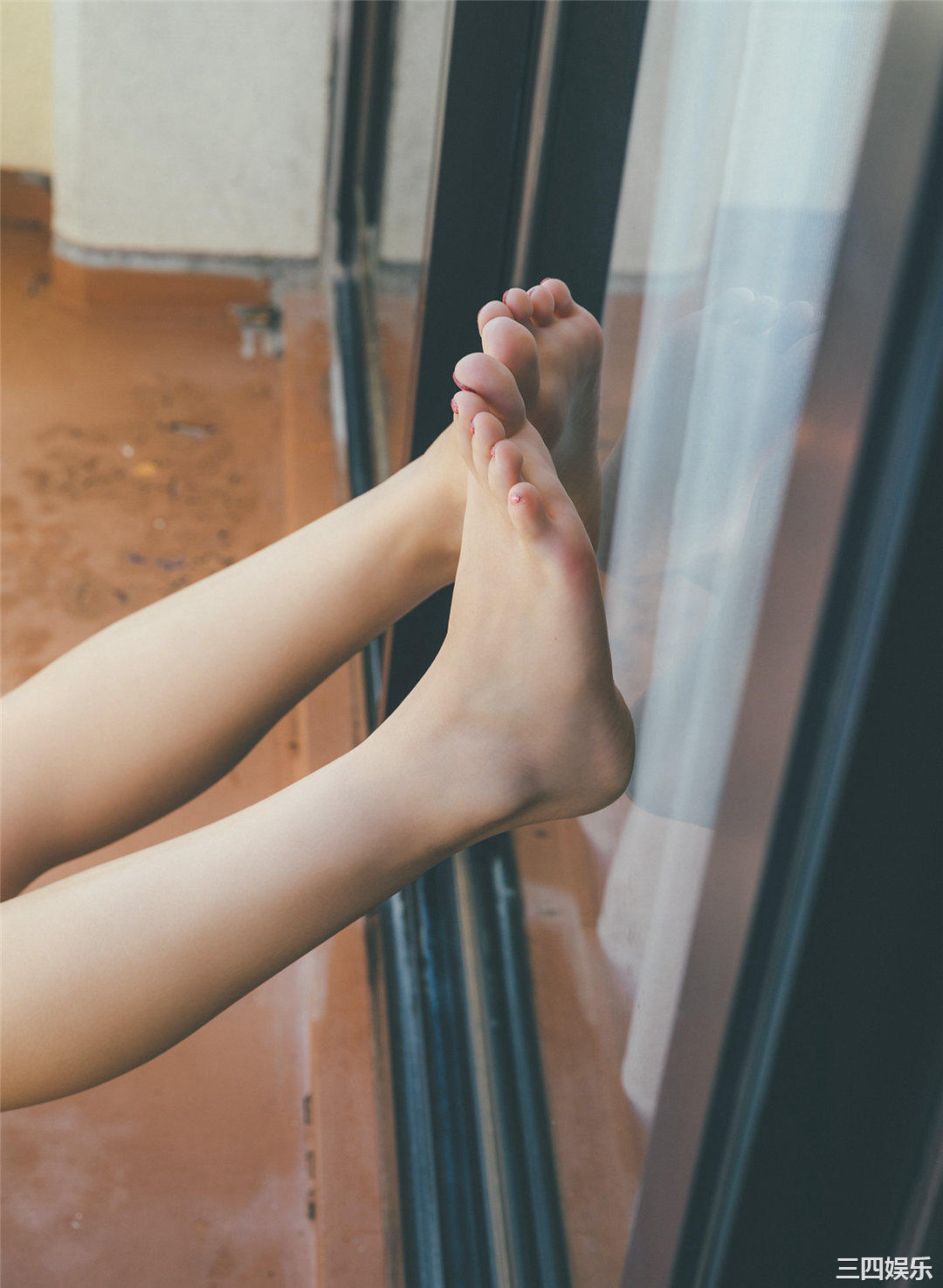 松下玲绪菜写真集《in the seasons》高清全本