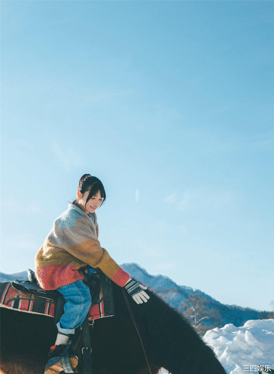 松下玲绪菜写真集《in the seasons》高清全本