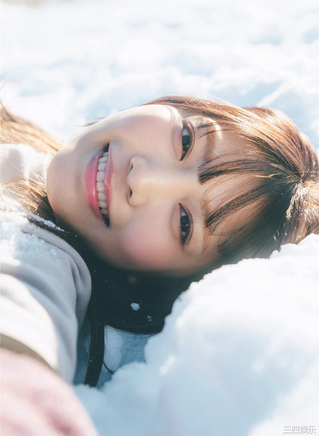 松下玲绪菜写真集《in the seasons》高清全本