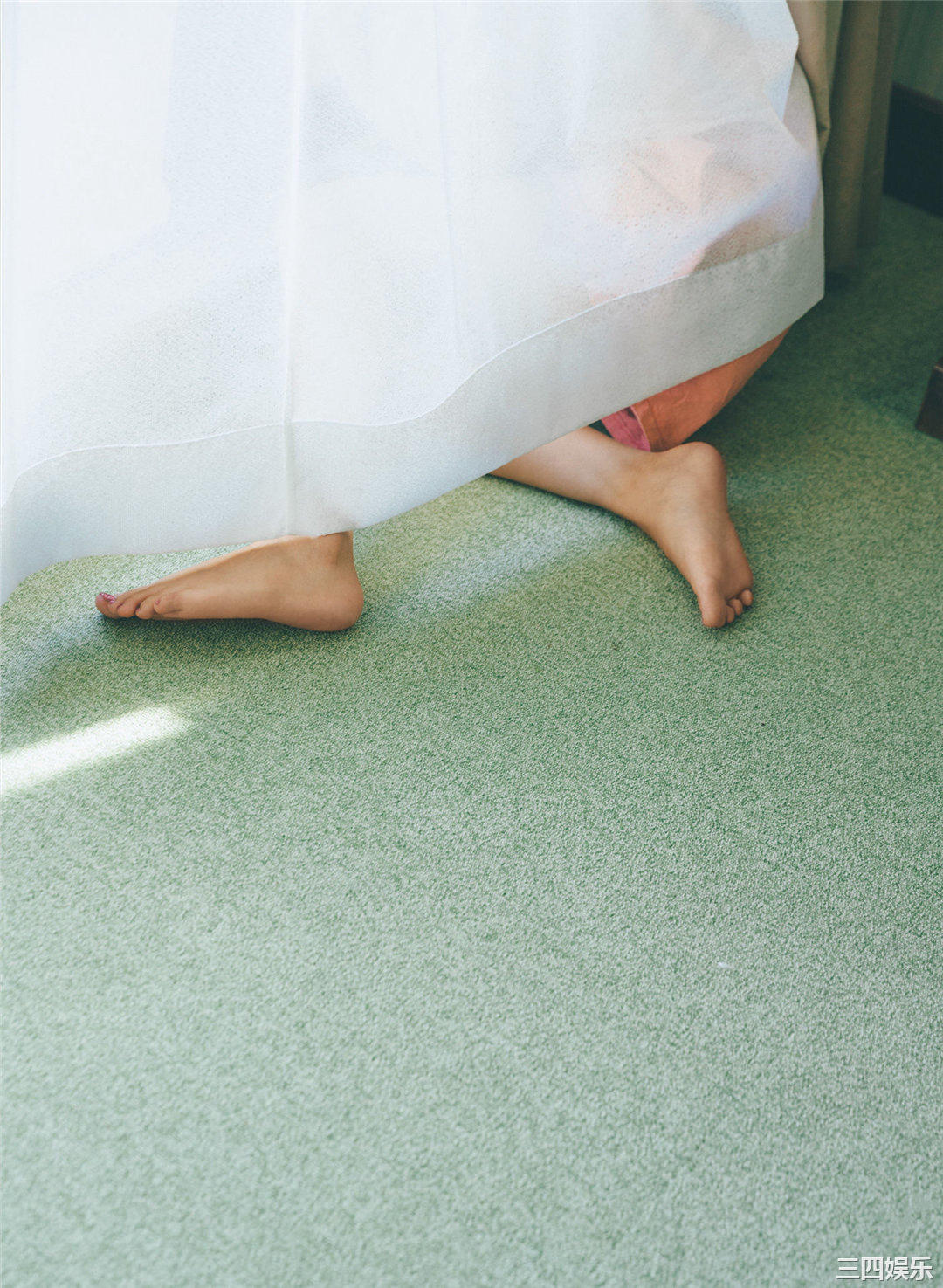 松下玲绪菜写真集《in the seasons》高清全本