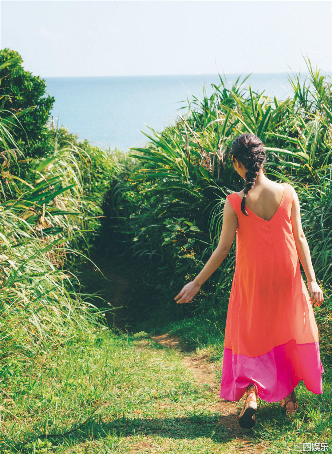 松下玲绪菜写真集《in the seasons》高清全本