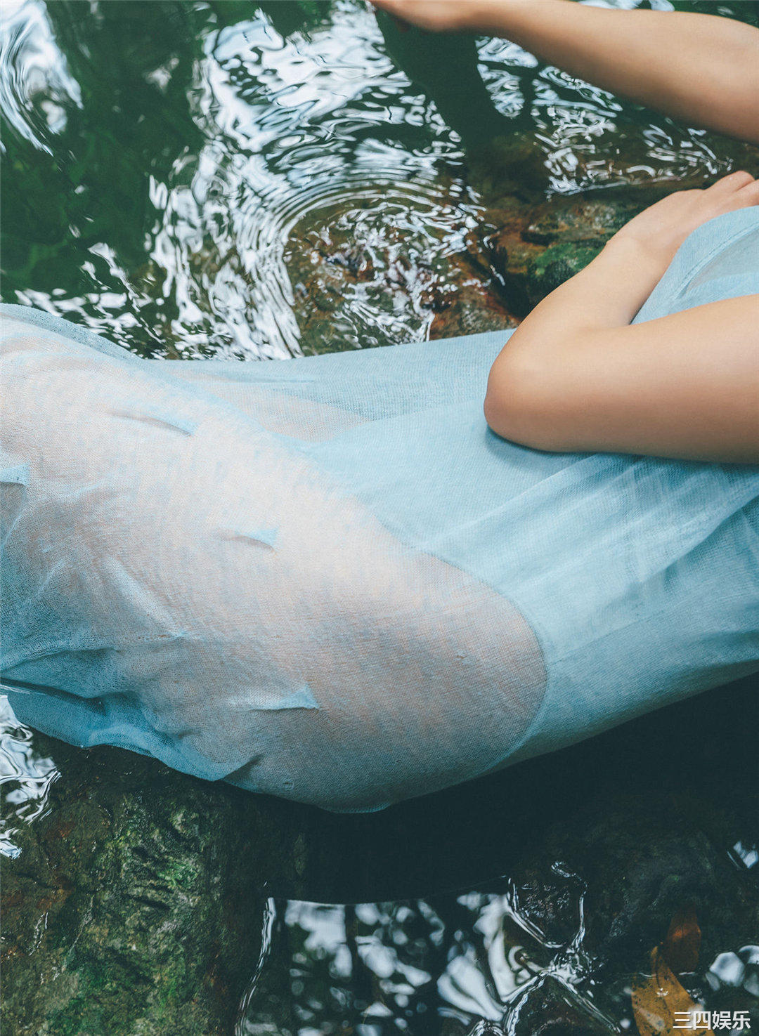 松下玲绪菜写真集《in the seasons》高清全本