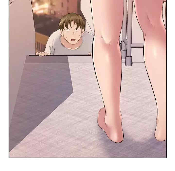 套房里的那些事/屋檐下的恋人