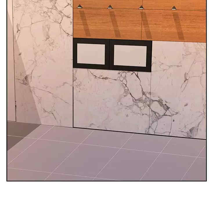 套房里的那些事/屋檐下的恋人