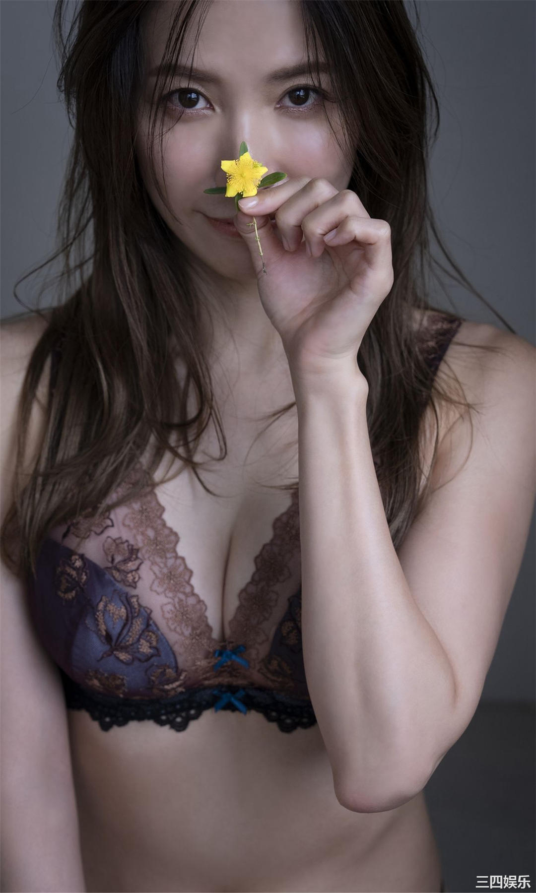 户田れい写真集《甘い夢のように》高清全本