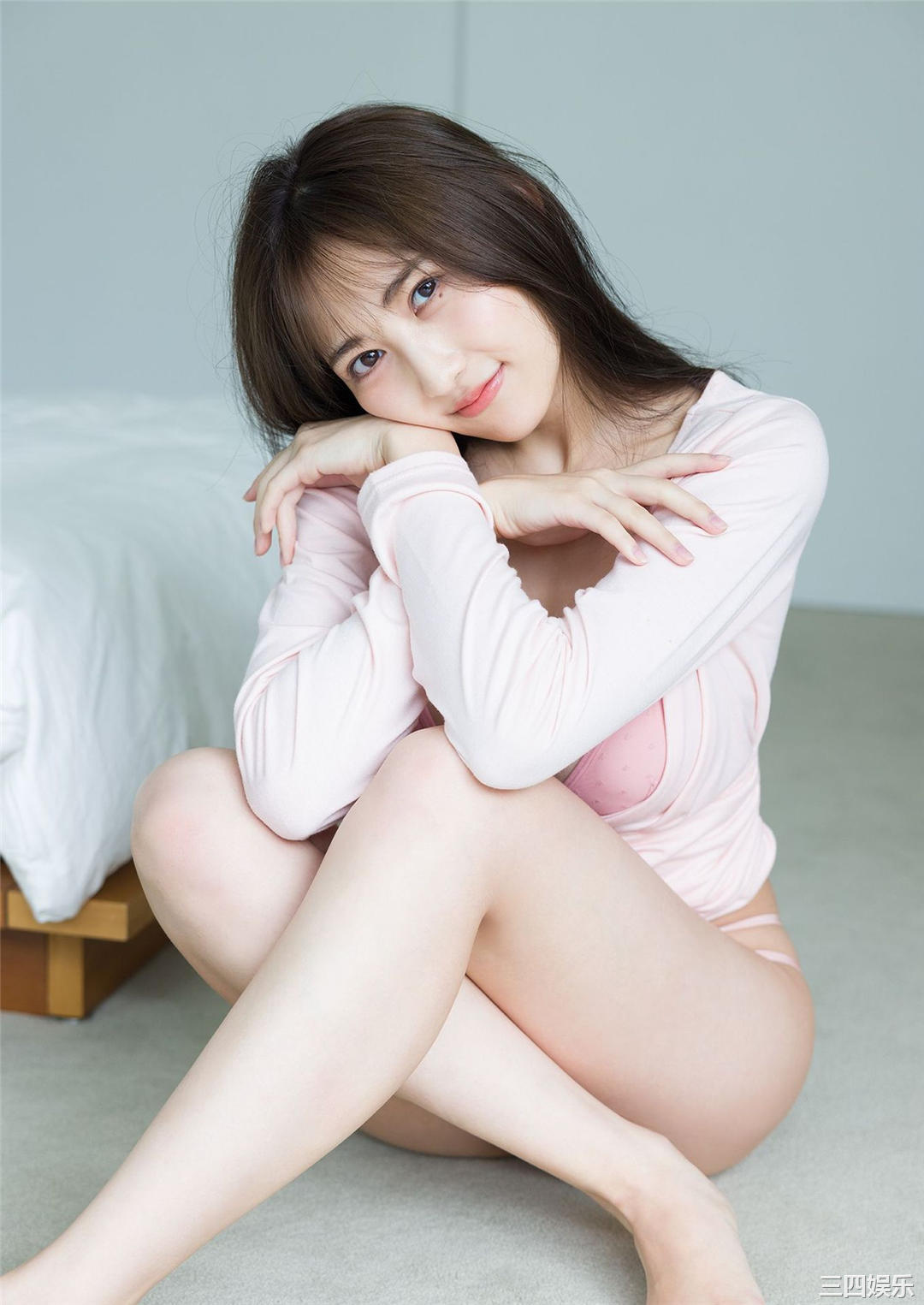 辻りりさ写真集《完璧…じゃなくて。》高清全本