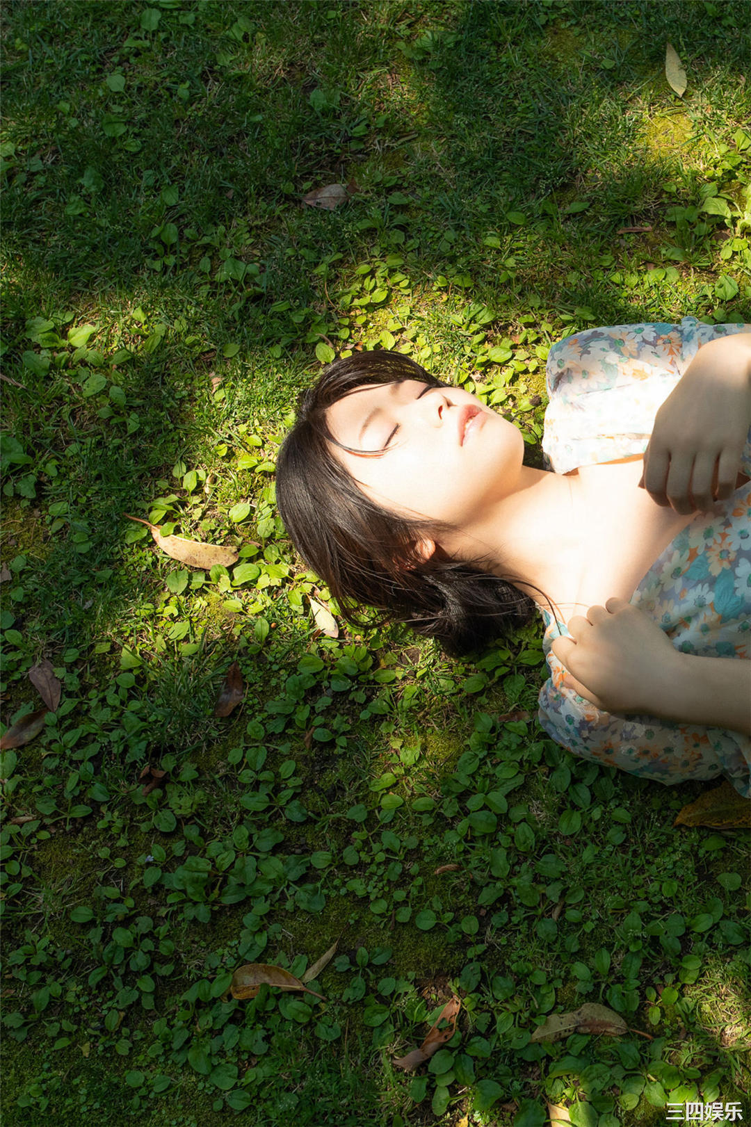 山田かな写真集《ＫＡＮＡ 官能ＷＨＩＴＥ》高清全本