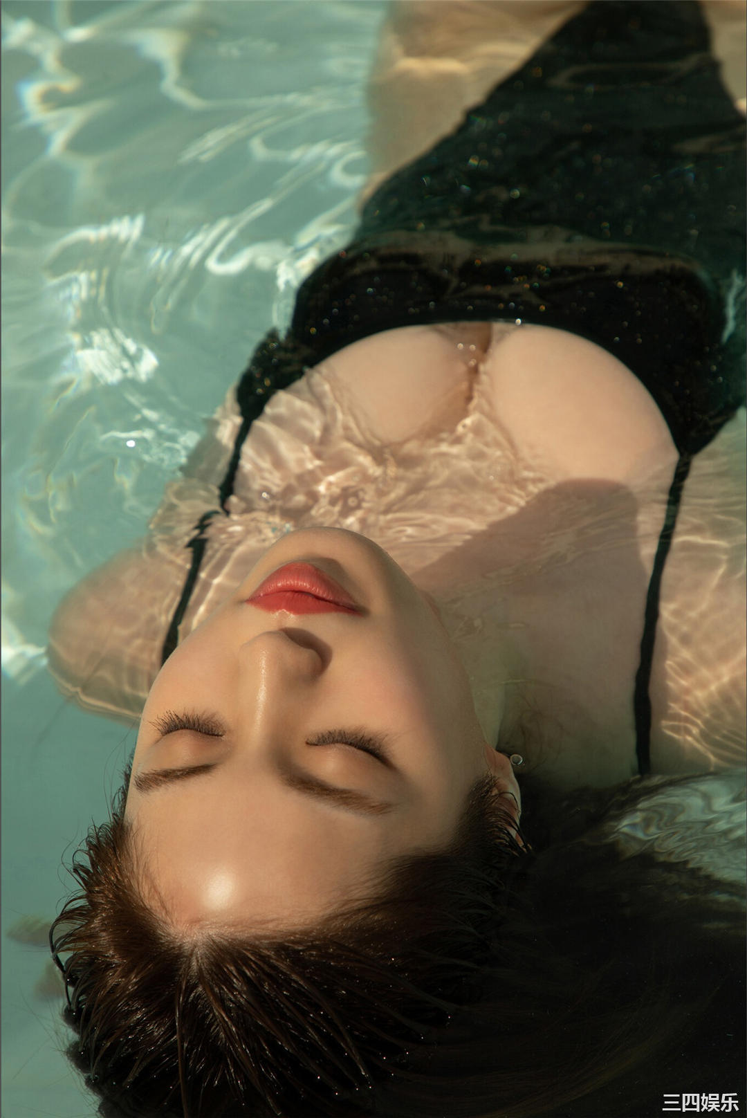 村岛未悠写真集《short trip》高清全本