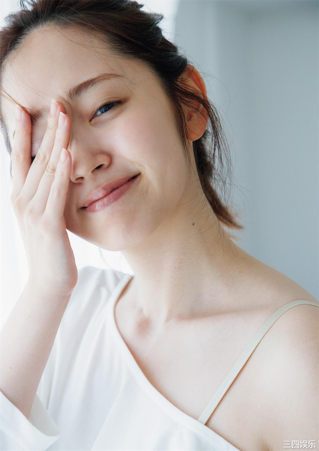 铃木爱理写真集《nectar》高清全本