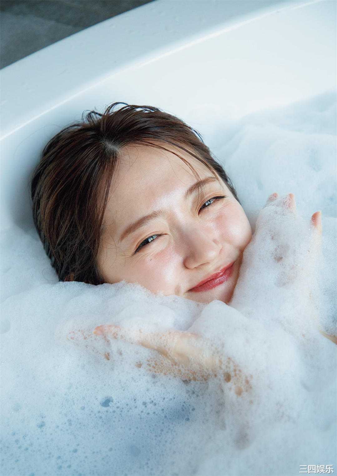 铃木爱理写真集《nectar》高清全本